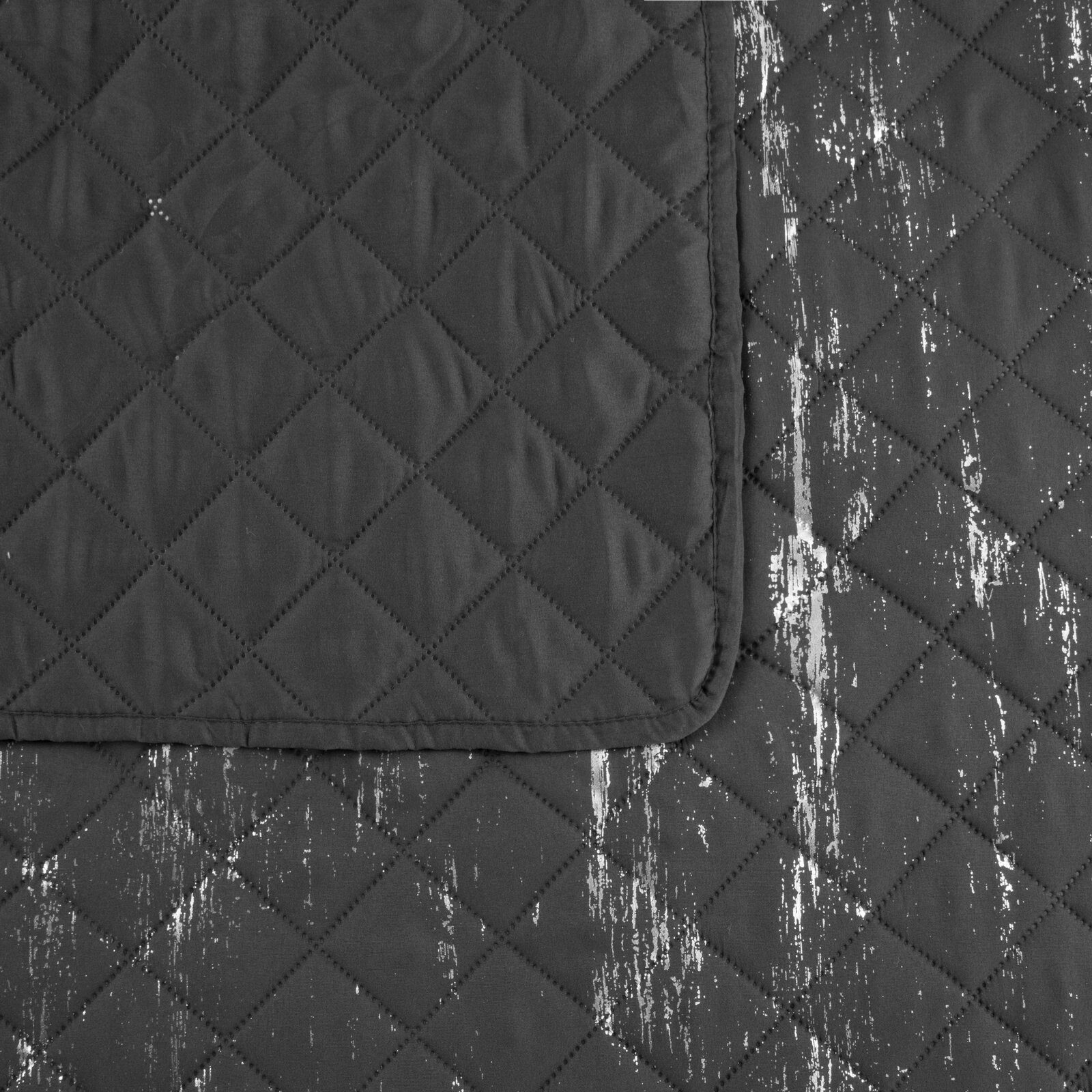 Design91 Tagesdecke Microfaser Decke Steppdecke Überwurf Gesteppte Karomuster, mit silbernem, dekorativem Muster