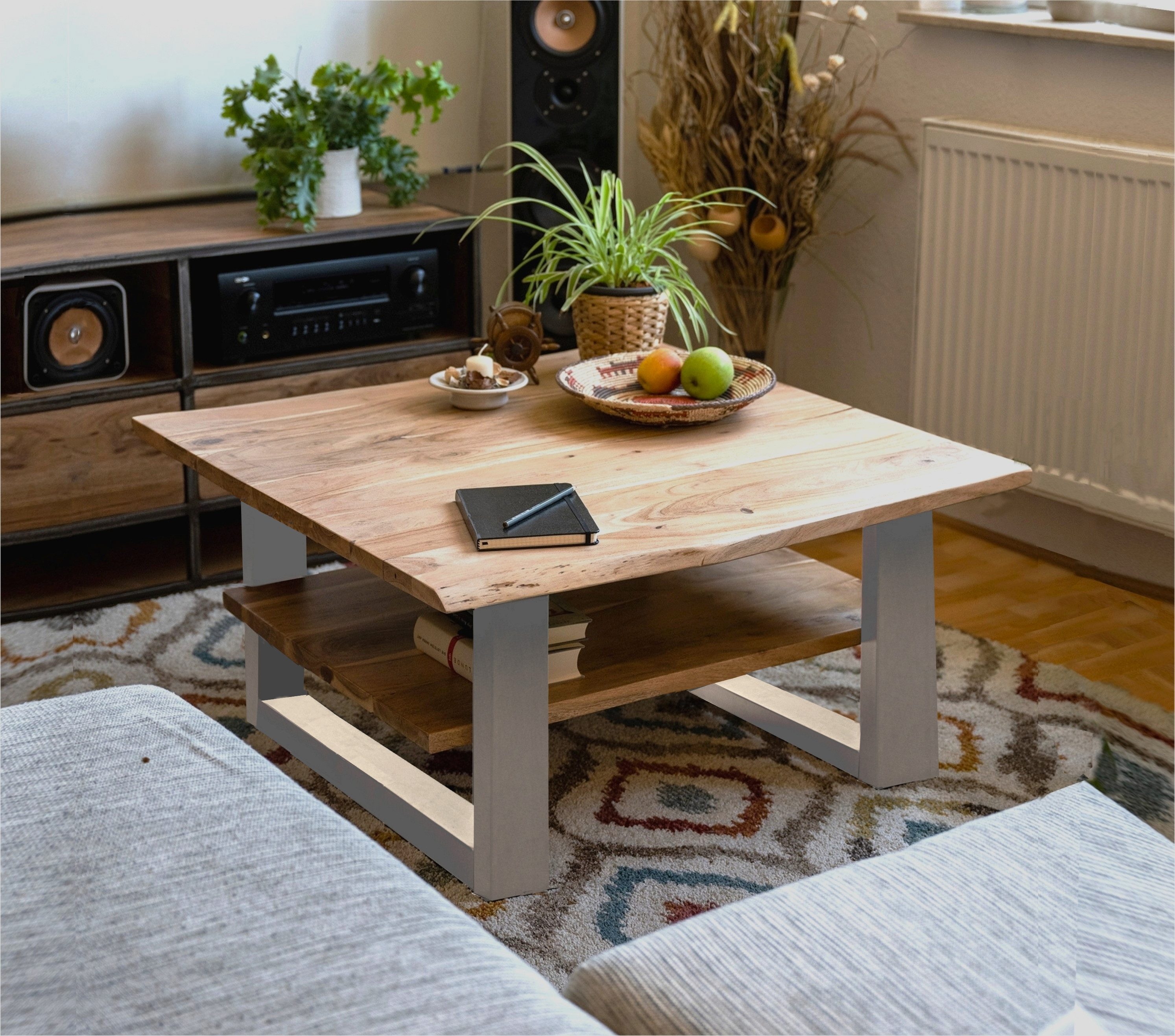 Loreno® Couchtisch Patrick, Baumkante, Akazie massiv, günstig online kaufen
