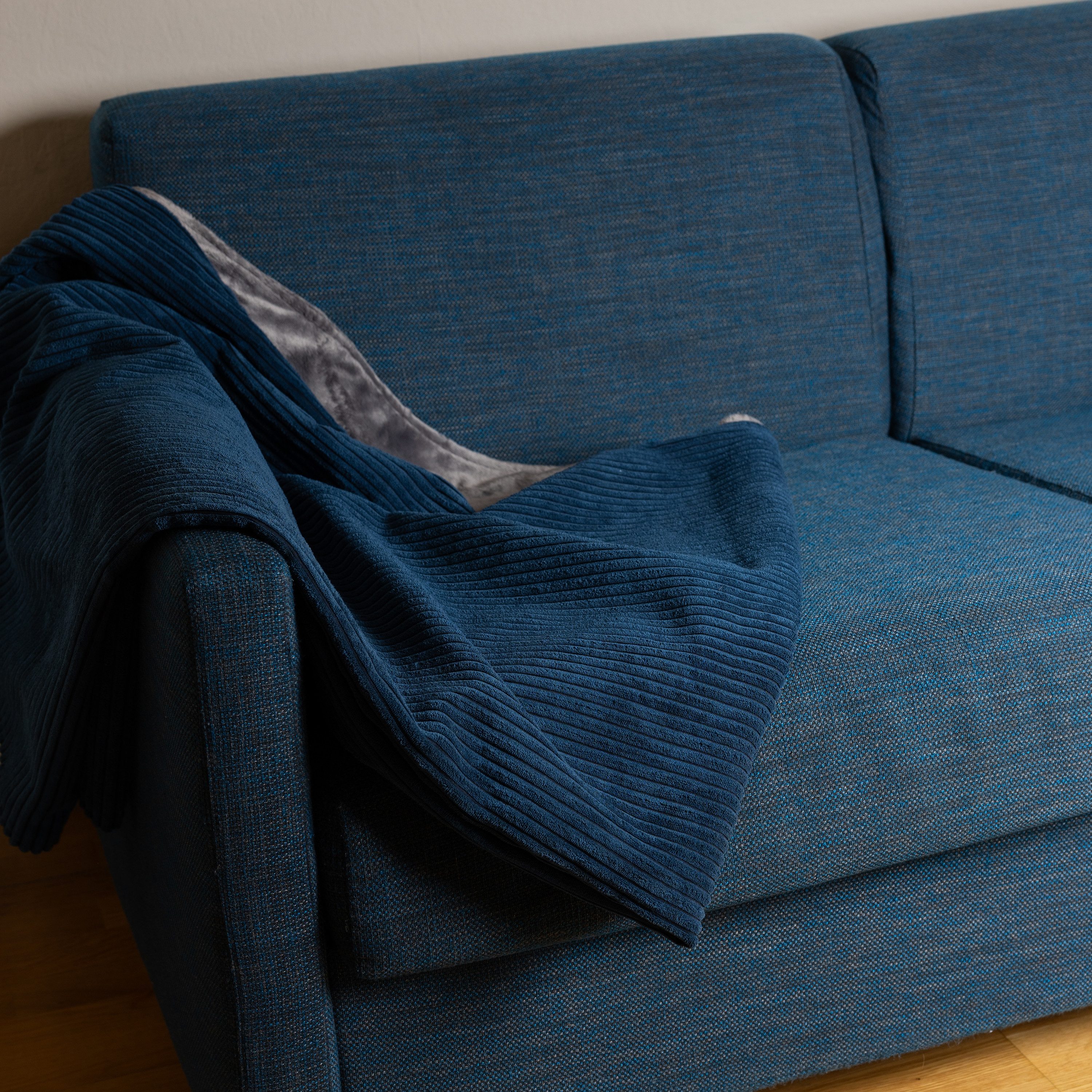 Wohndecke Kuscheldecke ELLA 140x200 cm – Wendedecke Cord & Fleece, Couchdec günstig online kaufen