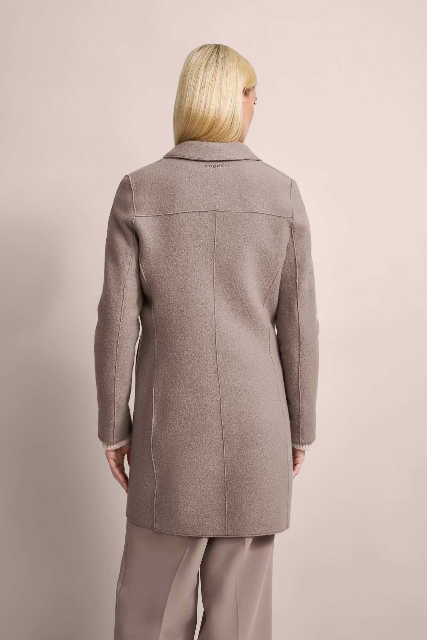 bugatti Kurzmantel mit höchstem Tragekomfort