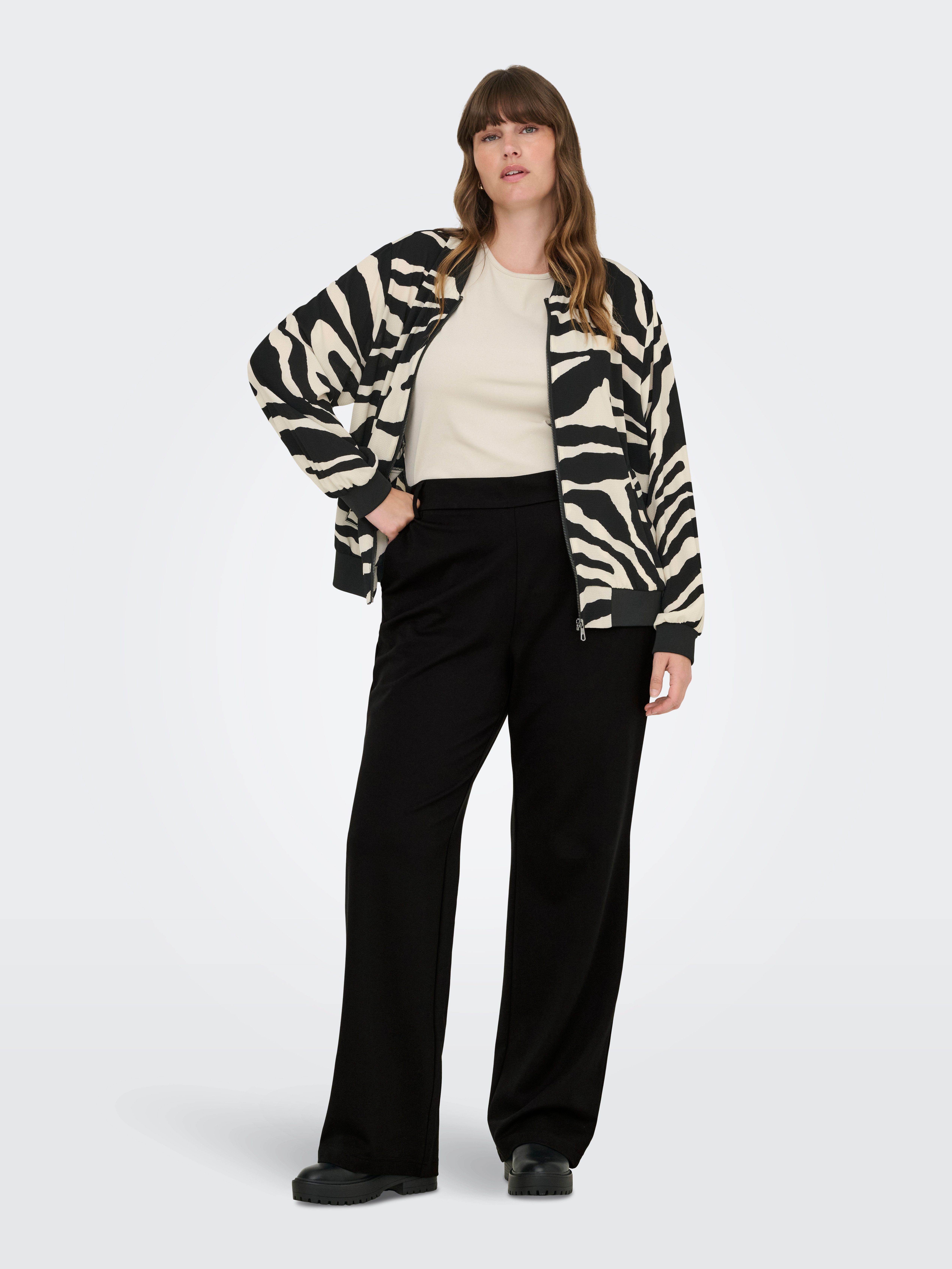 ONLY CARMAKOMA Anzughose CARGOLDTRASH LIFE MW STRAIGHT PANT NOOS Viskosemischung, Regular Waist