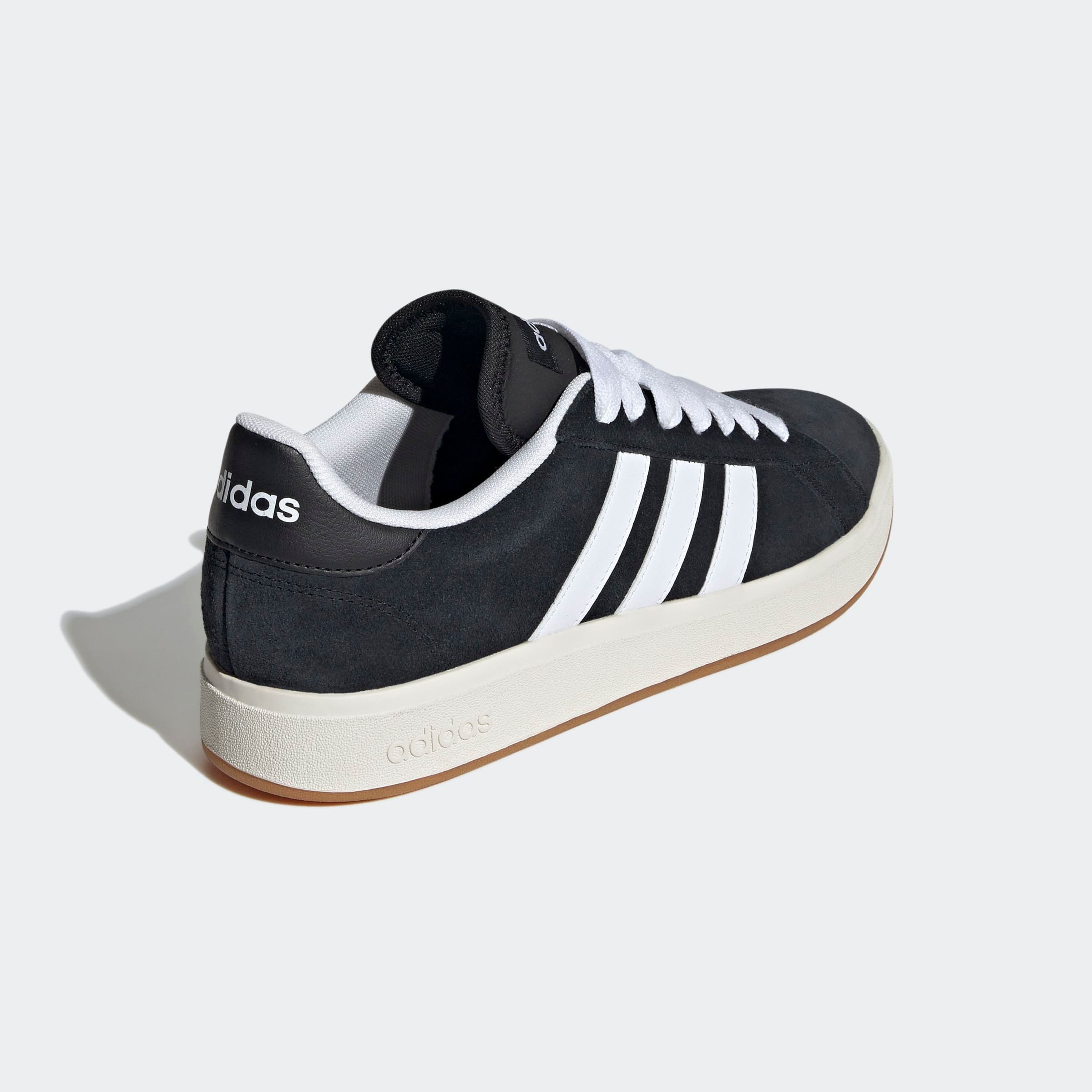 adidas Sportswear GRAND COURT BASE 00S Sneaker Design auf den Spuren des adidas Campus 00
