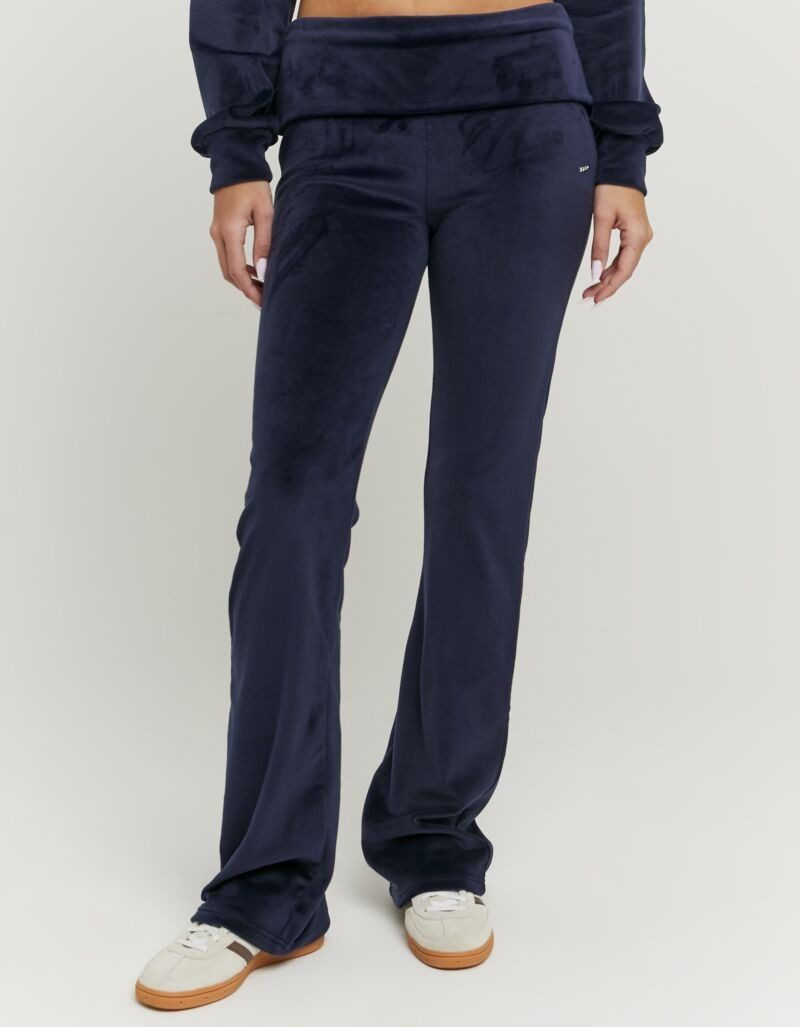 Tally Weijl Samthose SPAPEVOLDY Materialmix, Bootcut, Mid Waist, aus Samt mit Bündchen zum Umschlagen