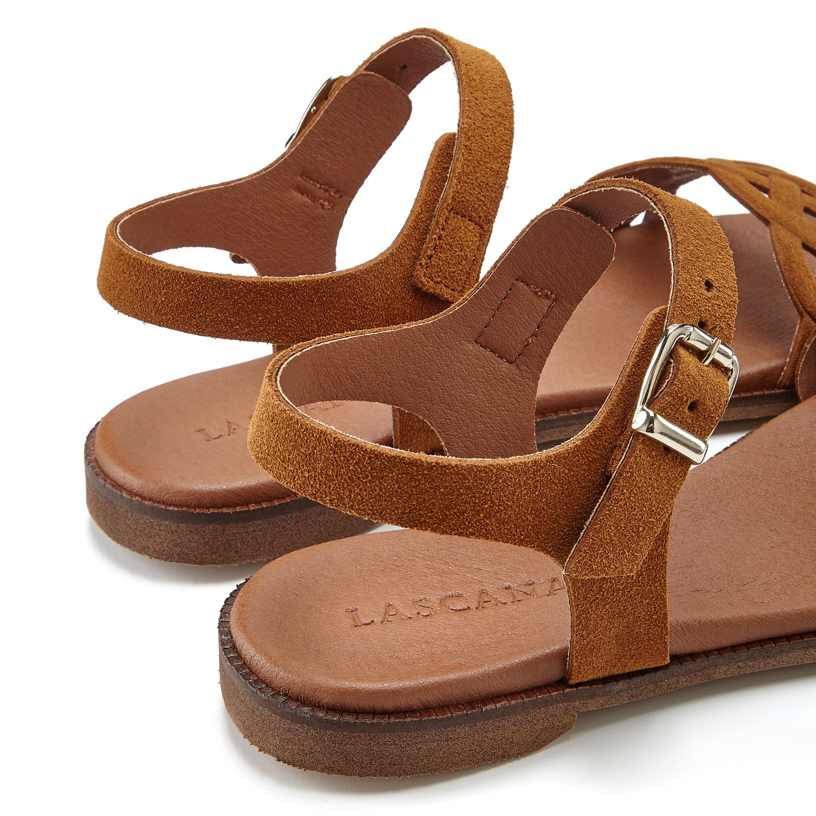 LASCANA Sommerschuh Sandale Sandalette, Sommerschuh aus Leder mit Cut-Outs und weicher Innensohle – Bild 4 von 5