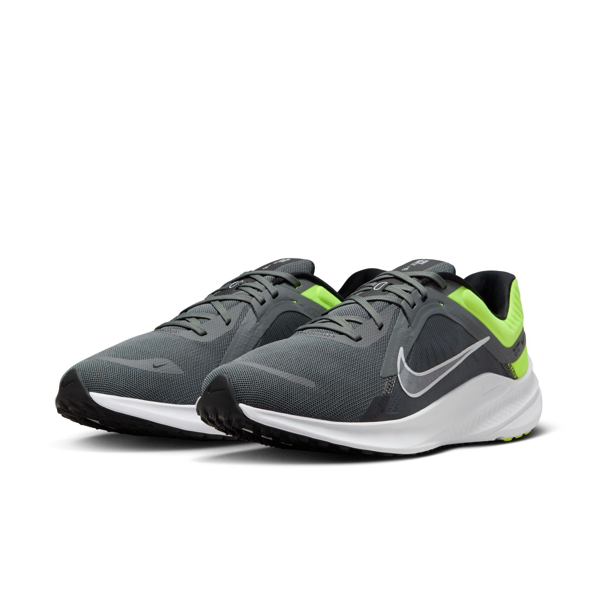 Nike QUEST 5 Laufschuh