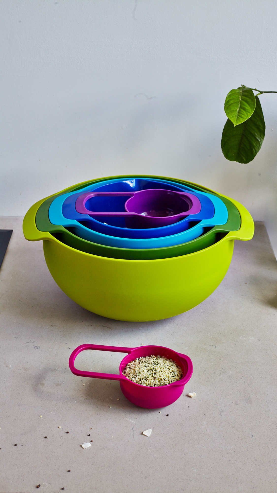 Joseph Joseph Schüssel Nest 9 Plus, Kunststoff, (Set, 9-tlg), platzsparend,Rührschüssel,Abtropfsieb,Sieb, Rührschüssel,Messbecher