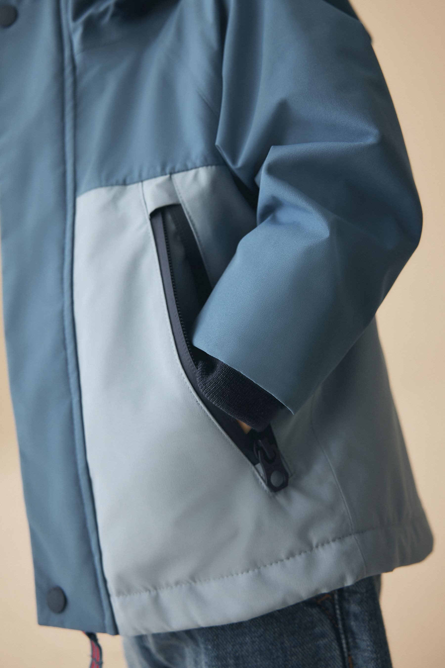Next Funktionsmantel Wasserabweisender Anorak mit Fleecefutter (1-tlg)