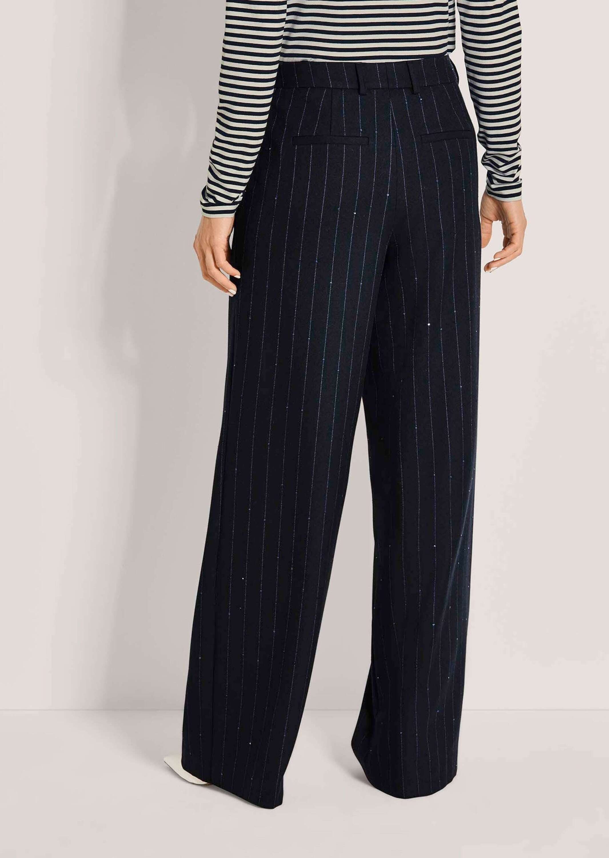 MADELEINE Bundfaltenhose Nadelstreifenhose mit Pailletten Weites Bein mit markanten Bundfalten & Formbund