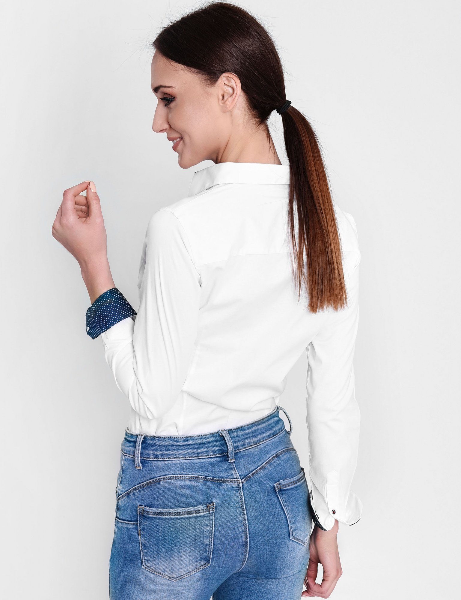 HEVENTON Hemdbluse tailliert, mit kontrastreichen Details günstig online kaufen