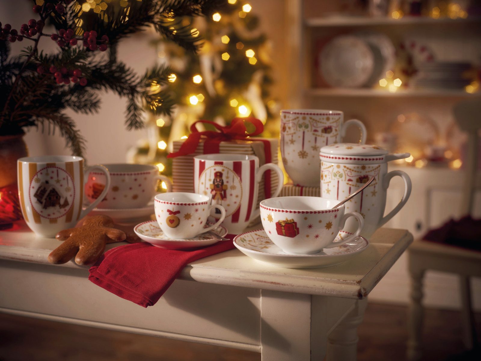 Hutschenreuther Becher Christmas Love beige Becher mit Henkel 0,4l, Porzellan