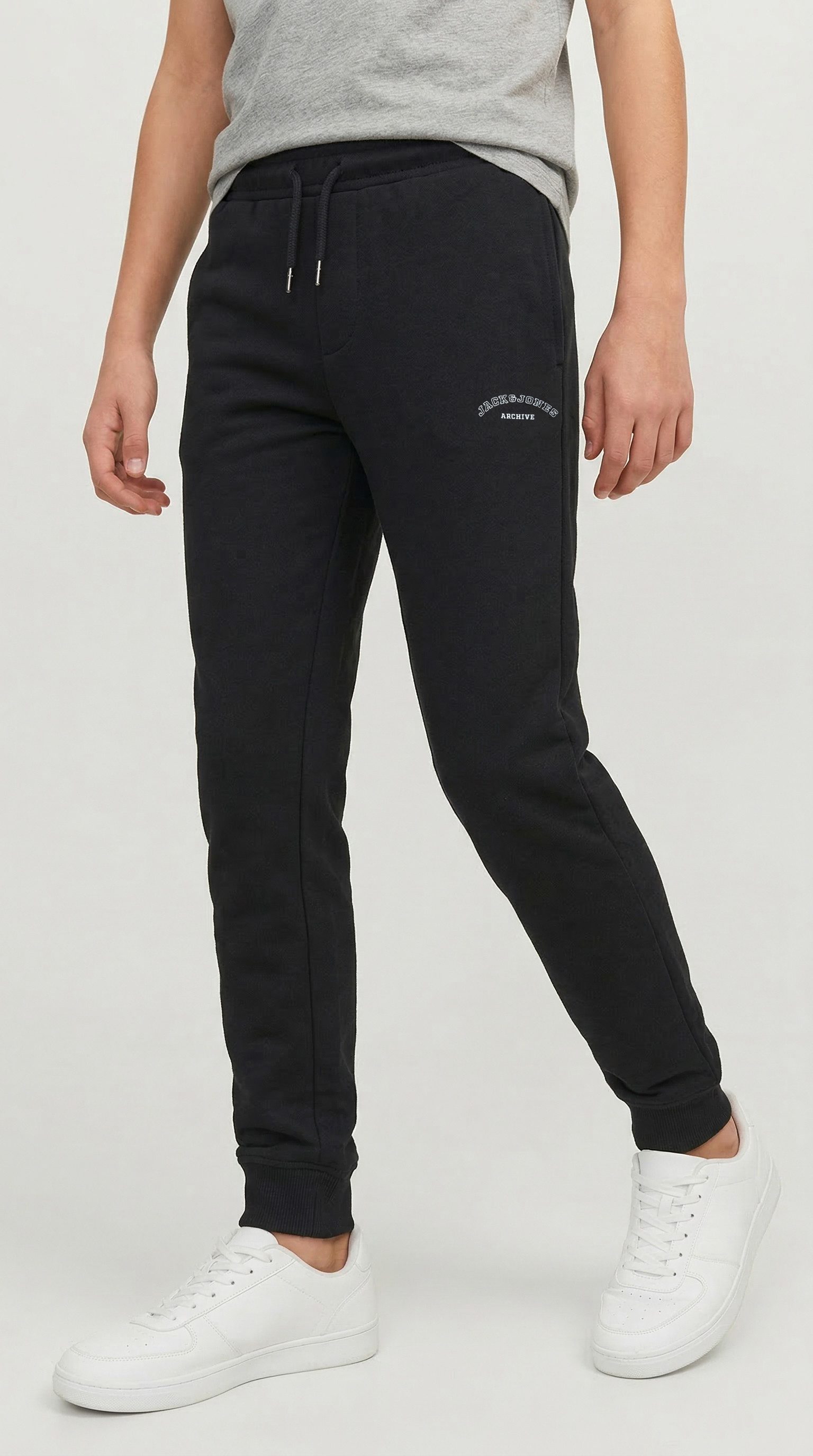 Jack & Jones Junior Sweathose JPSTGORDON COLLEGE SWEAT PANTS JNR mit Logostickerei