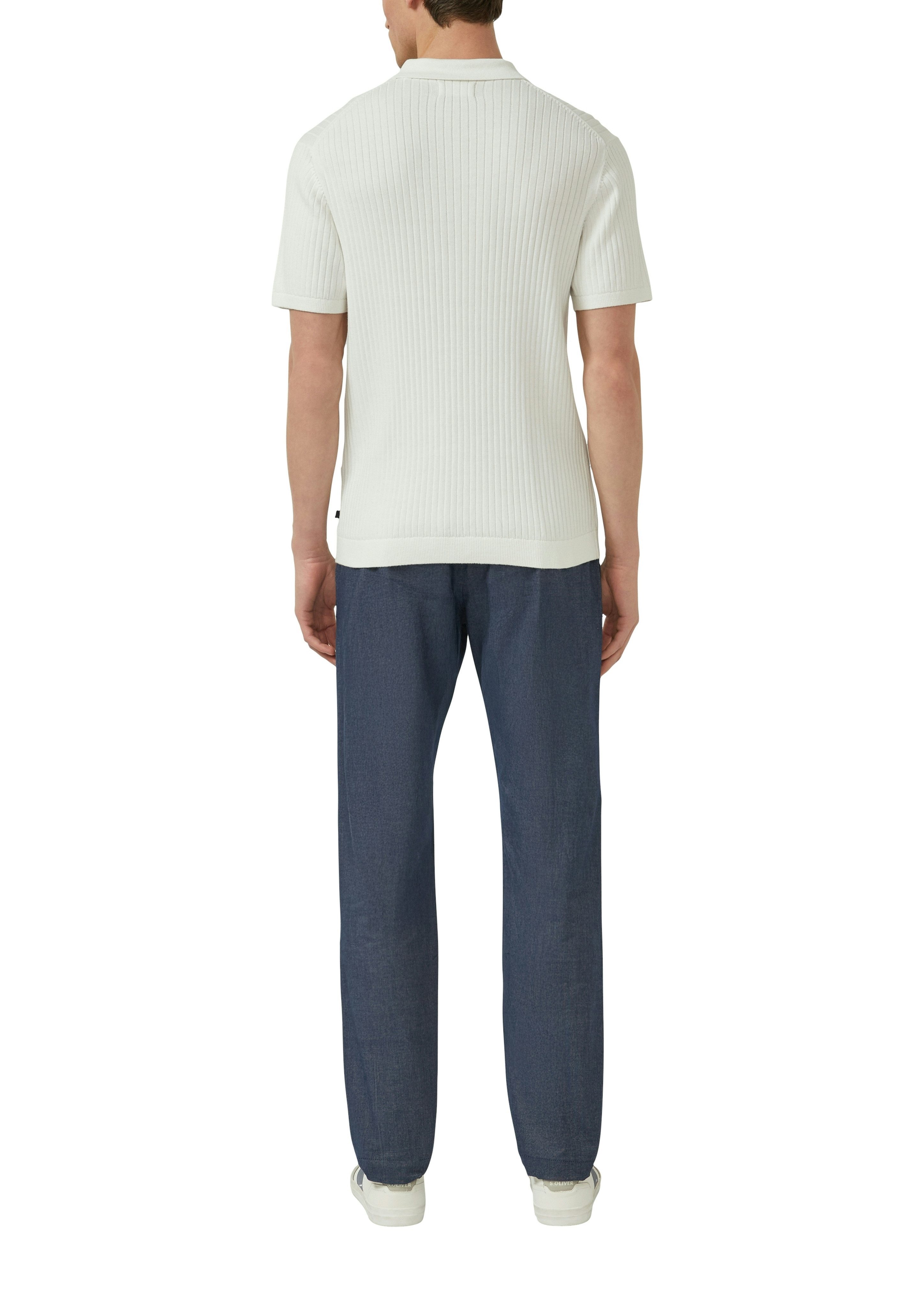 s.Oliver Poloshirt mit Strick-Muster und kurzes Reißverschluss – Bild 2 von 4