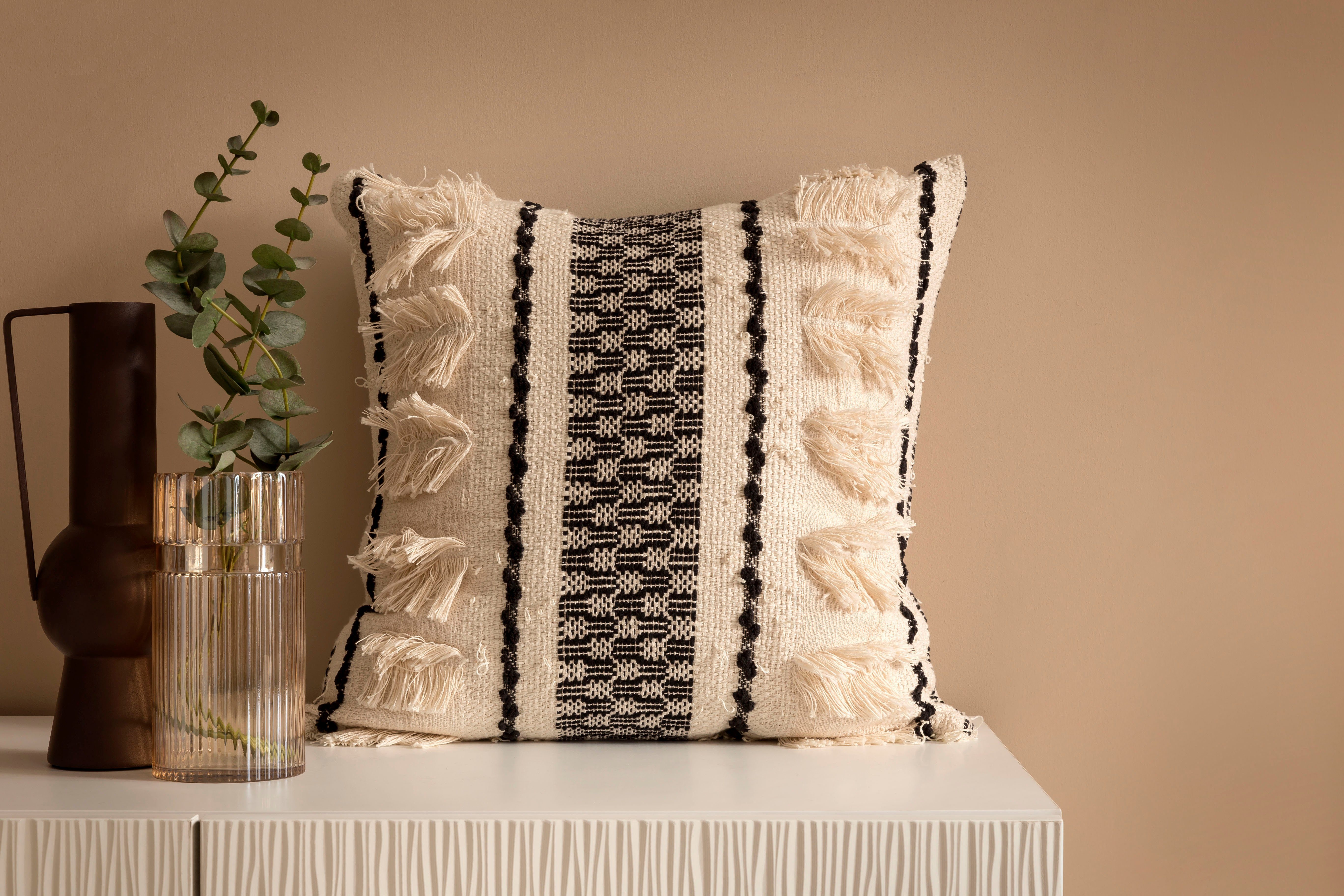 done.® Kissenhülle Isa, (1 Stück), Kissenhülle im Boho-Stil mit dekorativer Verzierung