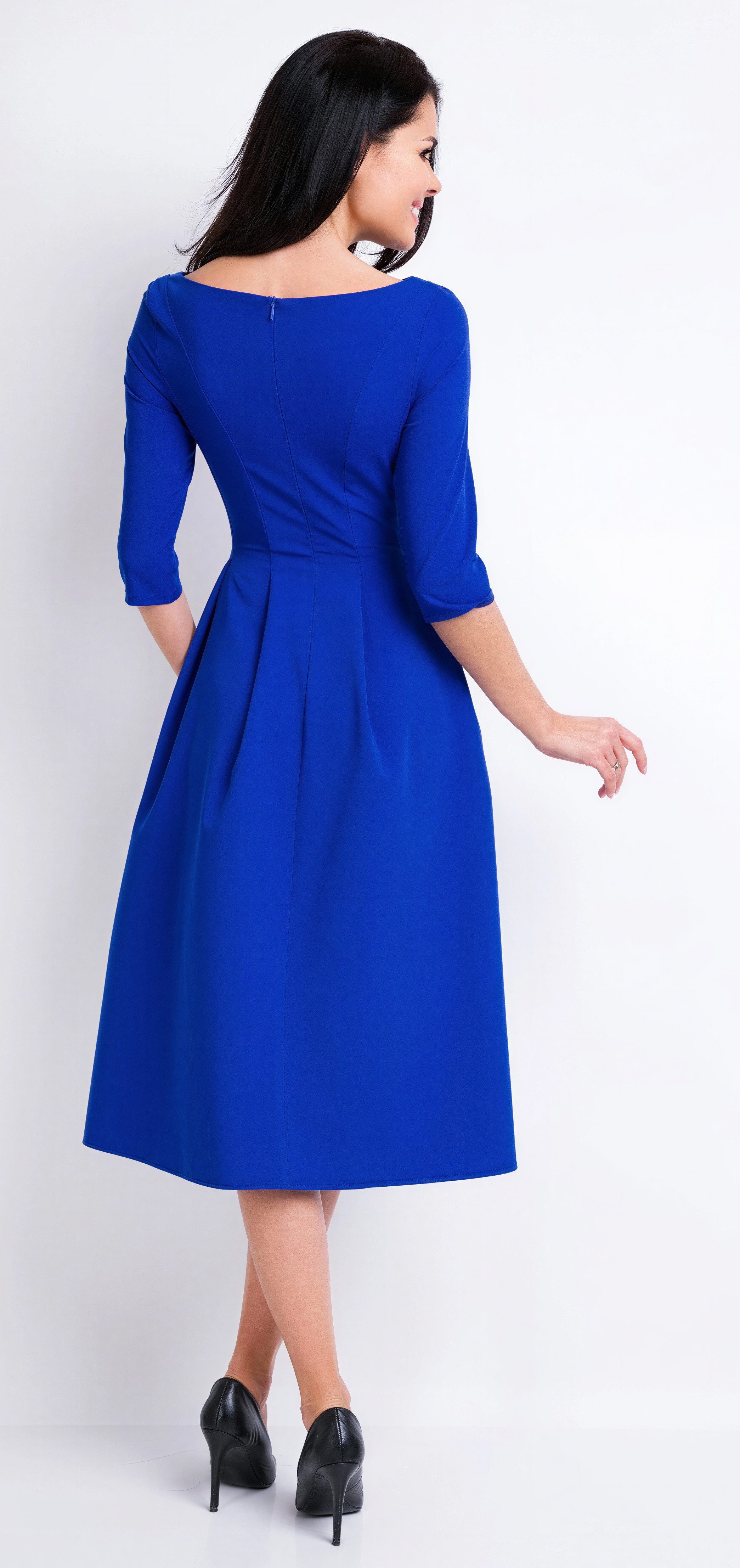 Awama Abendkleid mit ausgestelltem Rock und 3/4-Ärmeln