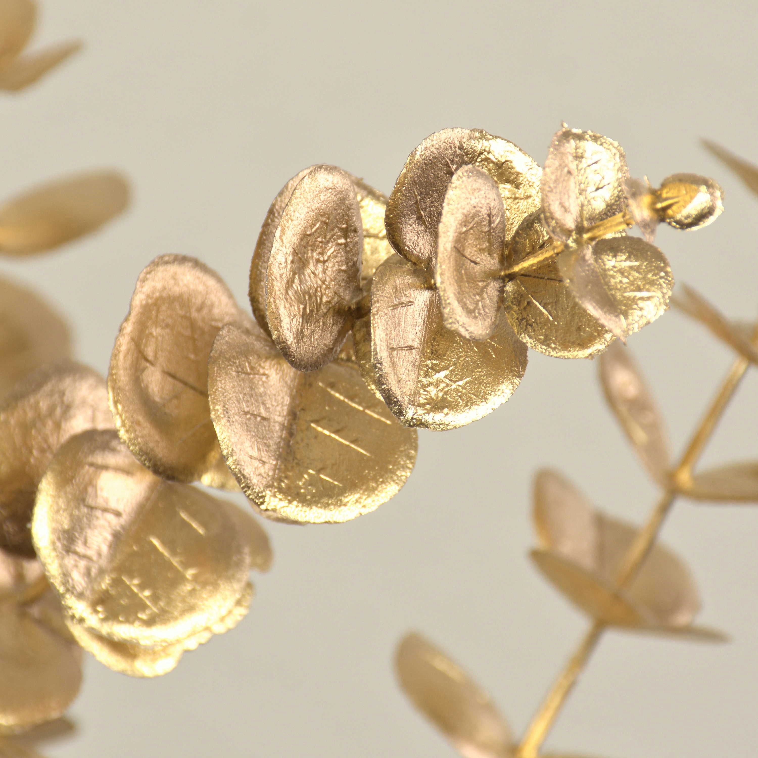 Kunstzweig Kunststoff Eukalyptuszweig DORTJE, Gold, 85cm Eukalyptus, artplants, Höhe 85.0 cm