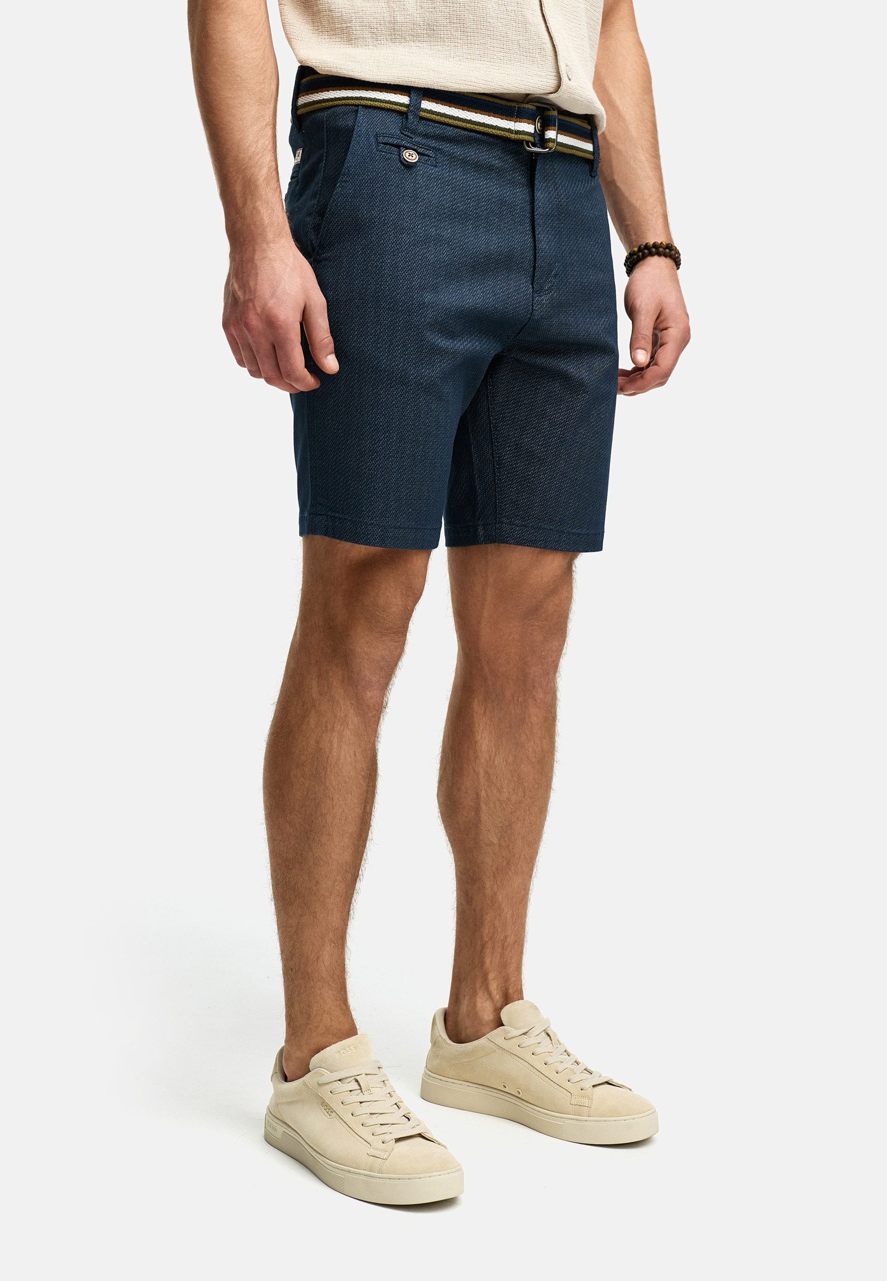 Indicode Chinoshorts Herren INThews Chino Shorts Herrenshorts aus Twill mit passendem Gürtel