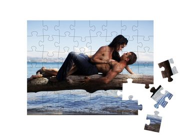 puzzleYOU Puzzle Sexy: Ein Paar am Strand, 48 Puzzleteile, puzzleYOU-Kollektionen Erotik