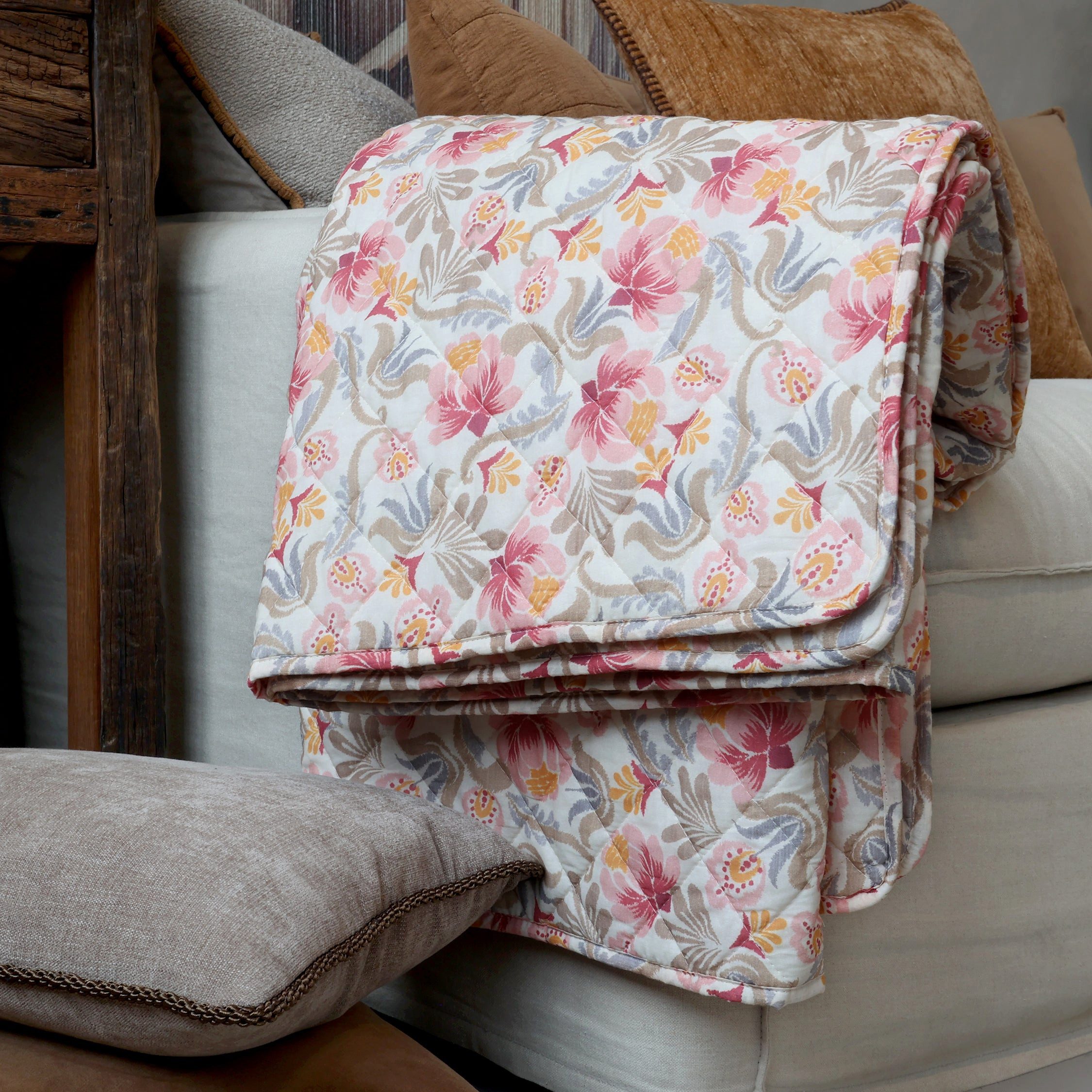 Chic Antique Tagesdecke Chic Antique Quilt Aix Vintage mit Blumenmuster