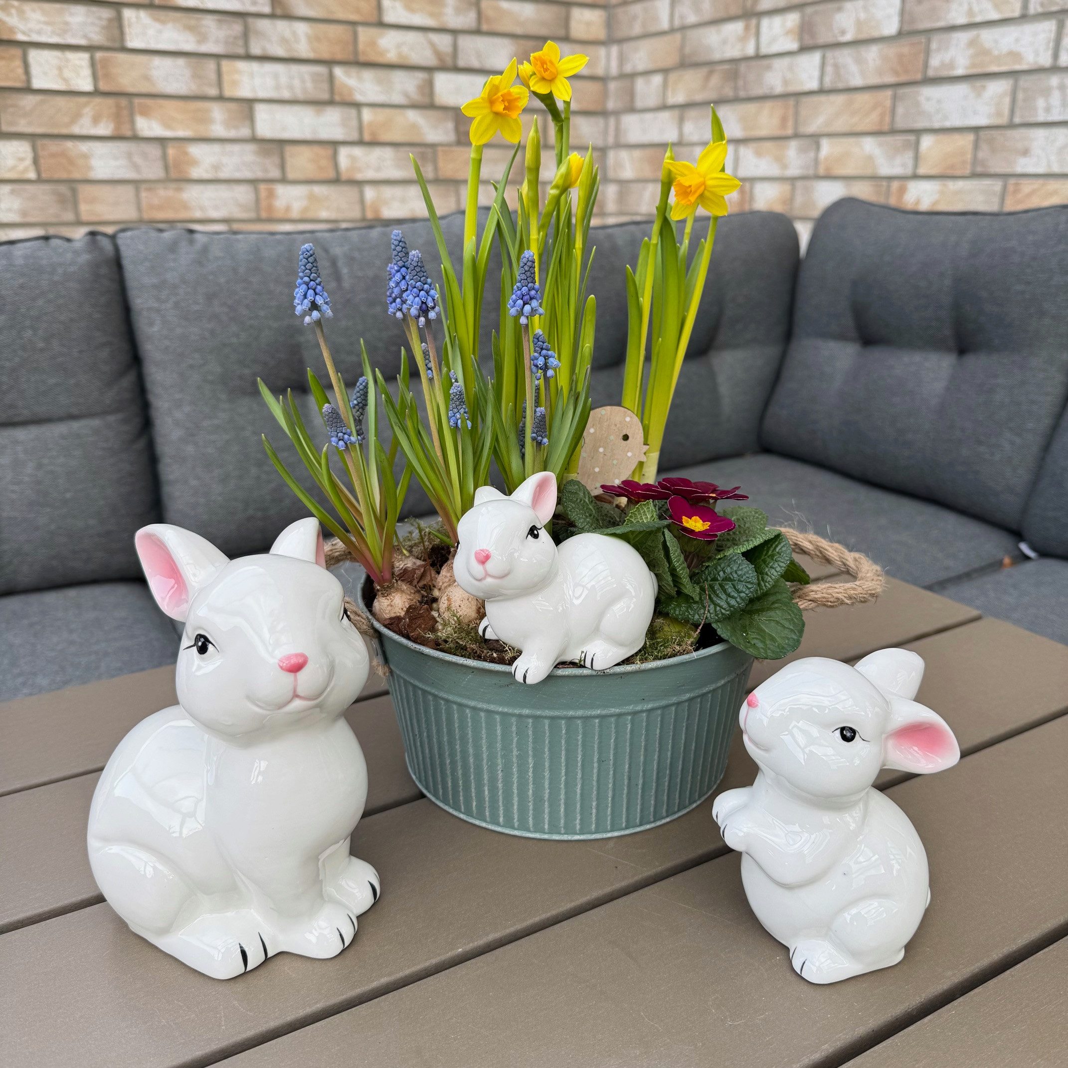 Online-Fuchs Dekofigur 3 weiße süße Hasen aus Porzellan - Deko Ostern, Früh günstig online kaufen