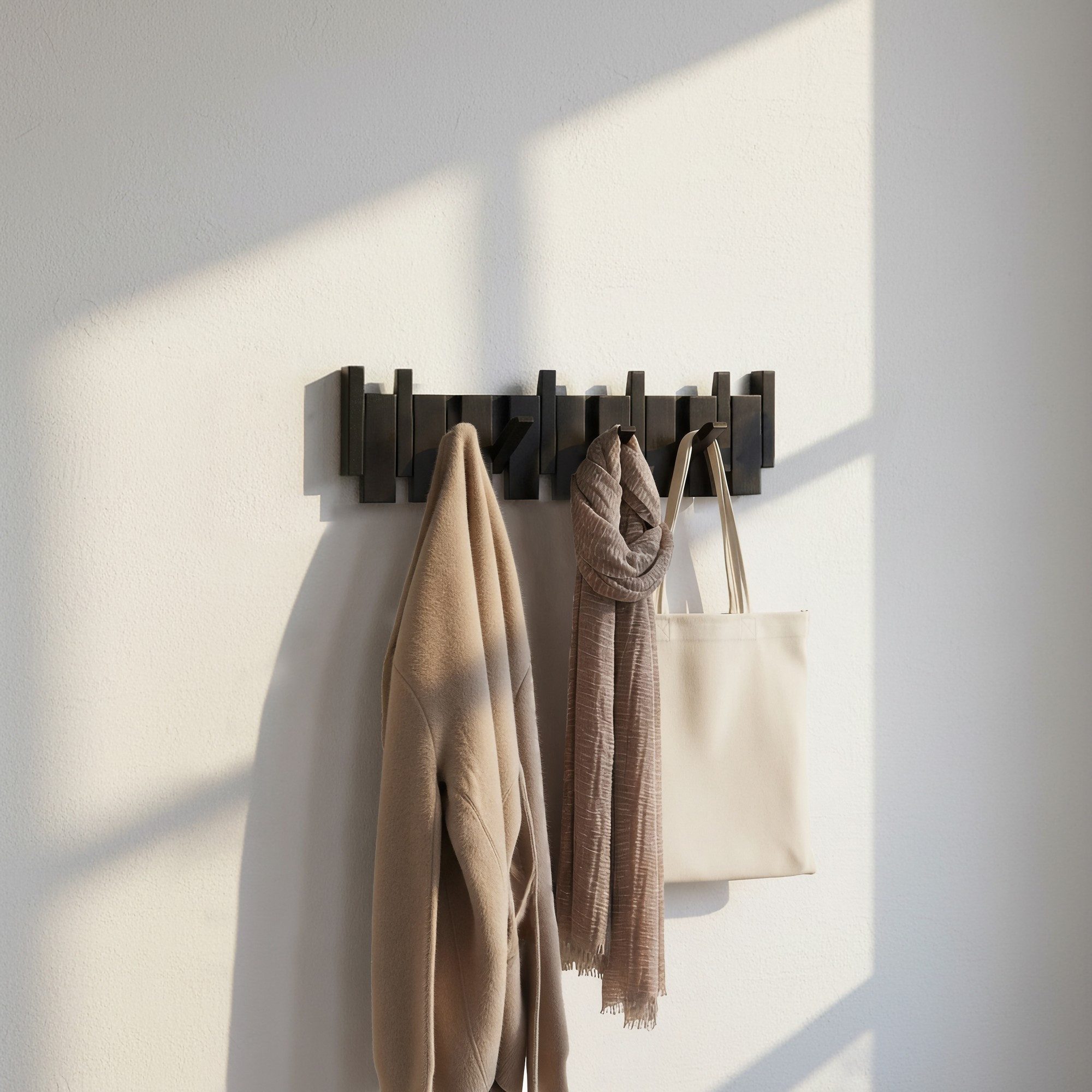 HOME DELUXE Garderobenleiste PORTE - 32cm/56 cm/ 80cm - wählbar, 8 Haken, bewegliche Haken, Garderobe aus Holz