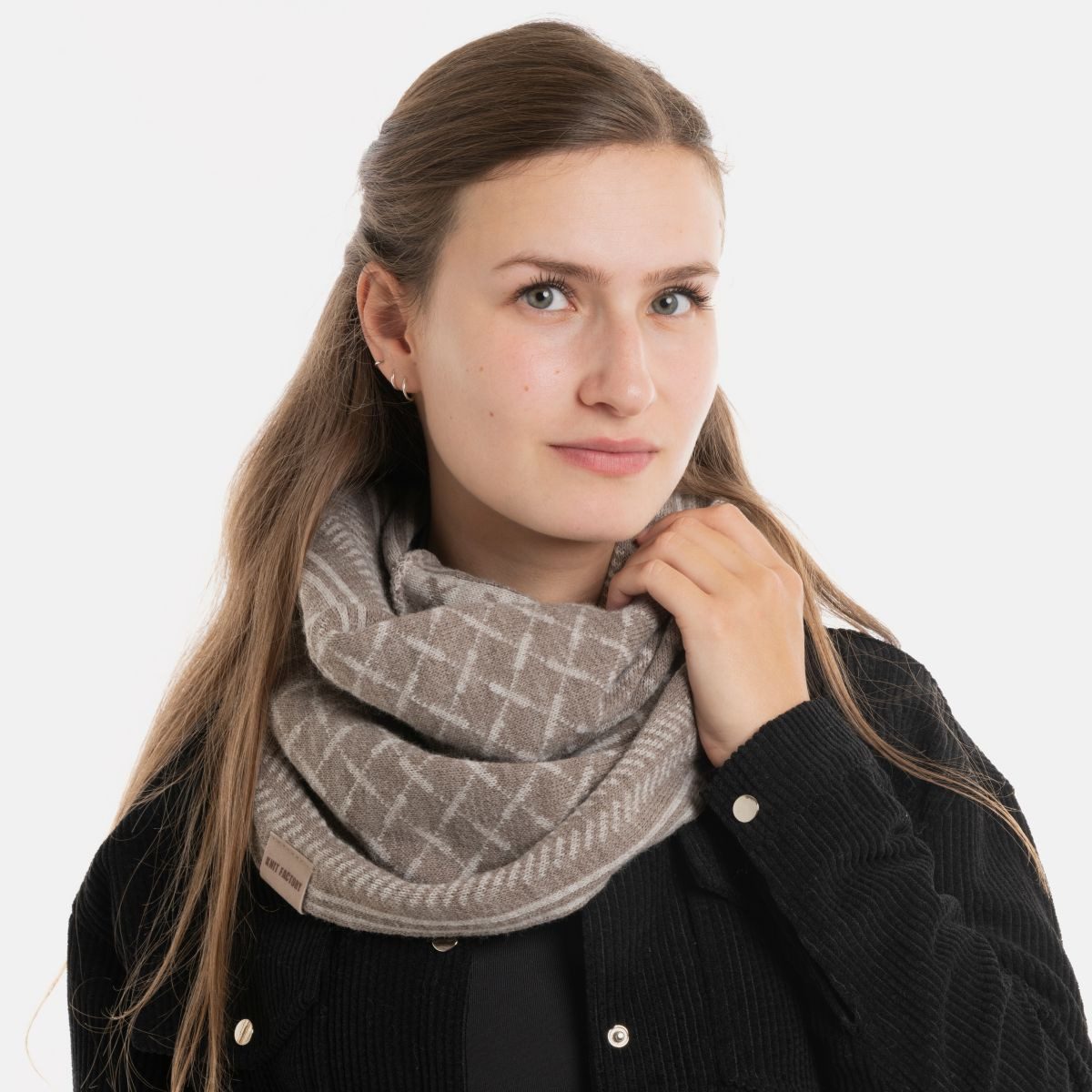 Knit Factory Strickschal Dusk Loop Schal Marron/Iced Clay, (1-St), Schal Ha günstig online kaufen