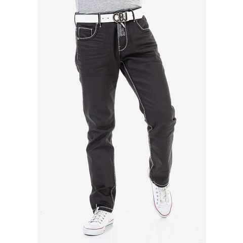 Cipo & Baxx Straight-Jeans mit trendigen Kontrastnähten