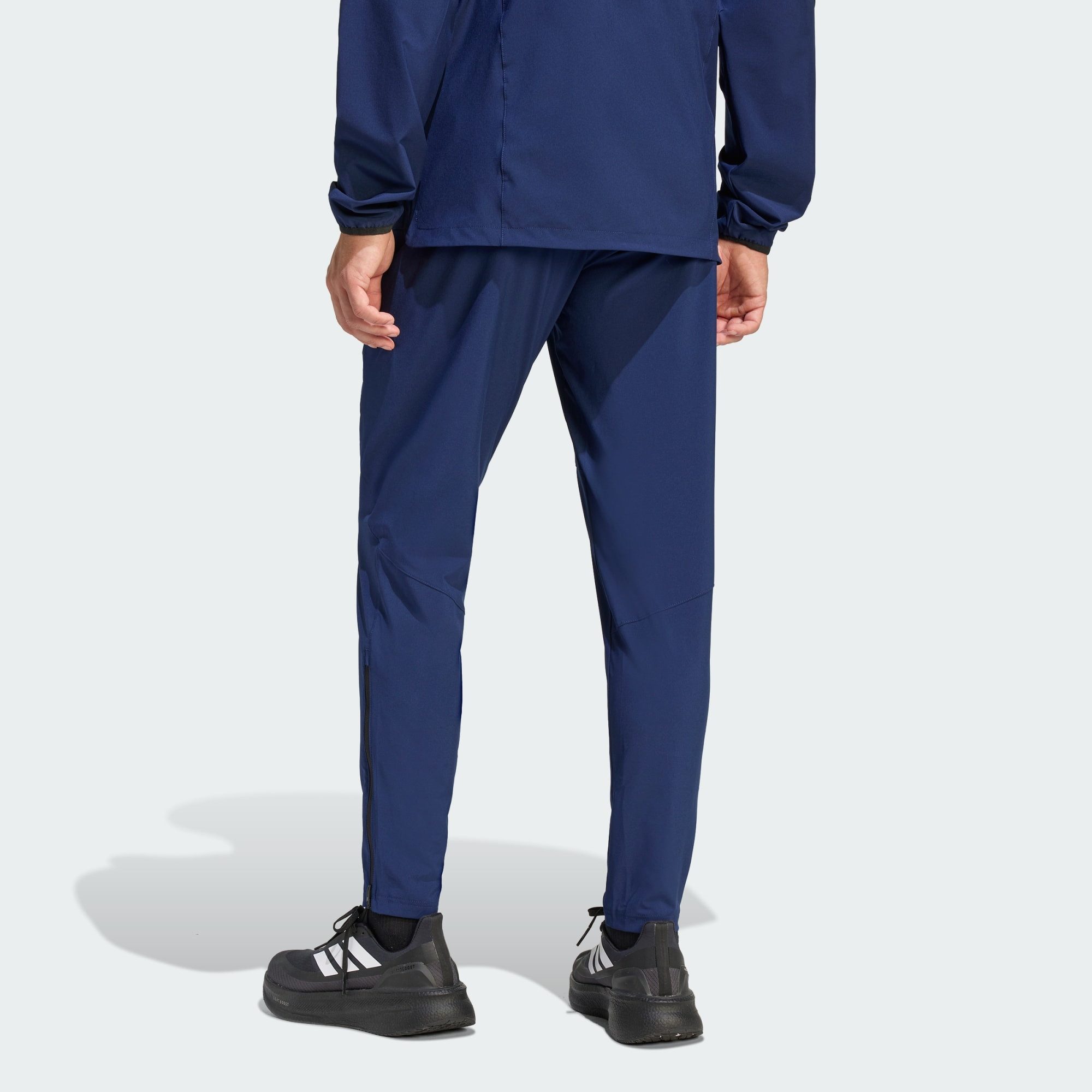 adidas Performance Trainingshose TIRO TRAVEL HOSE, GEWEBT (1-tlg)