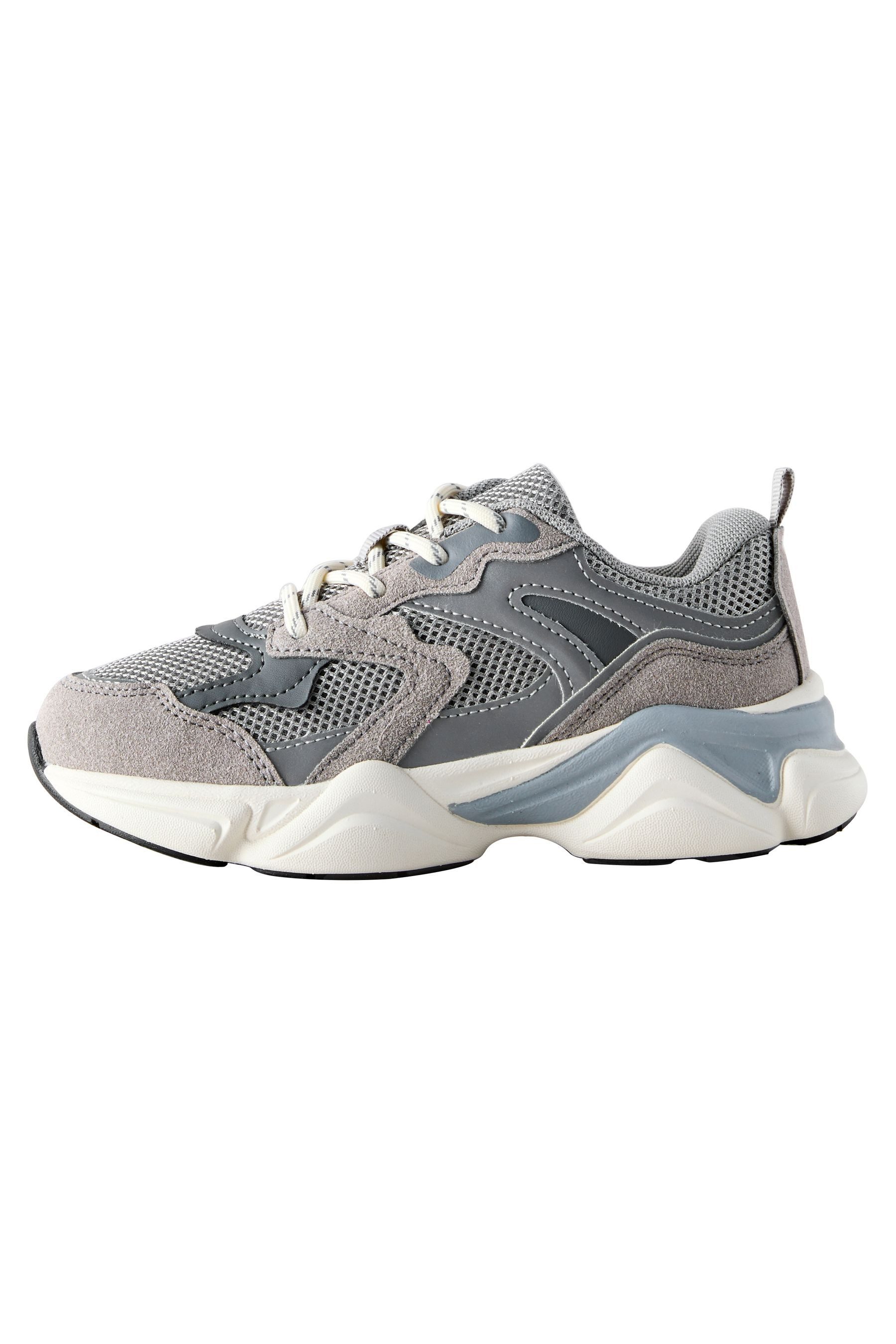Geschnürter Sportschuh mit Netzstoff Sneaker