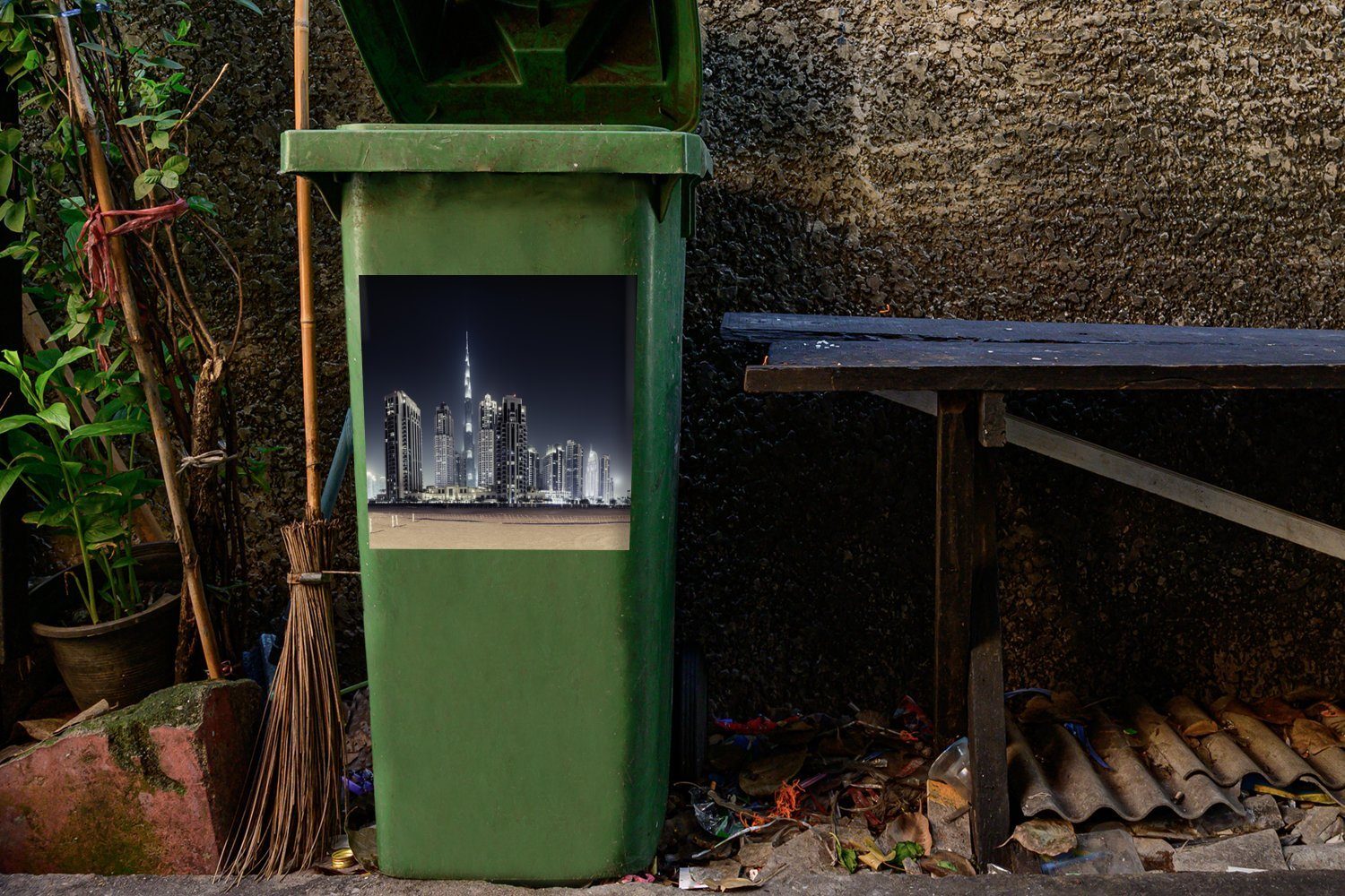 St), Wandsticker über (1 den Sticker, MuchoWow Container, Der Himmel Khalifa erhellt mit anderen Mülleimer-aufkleber, Burj Dubai Abfalbehälter Mülltonne,