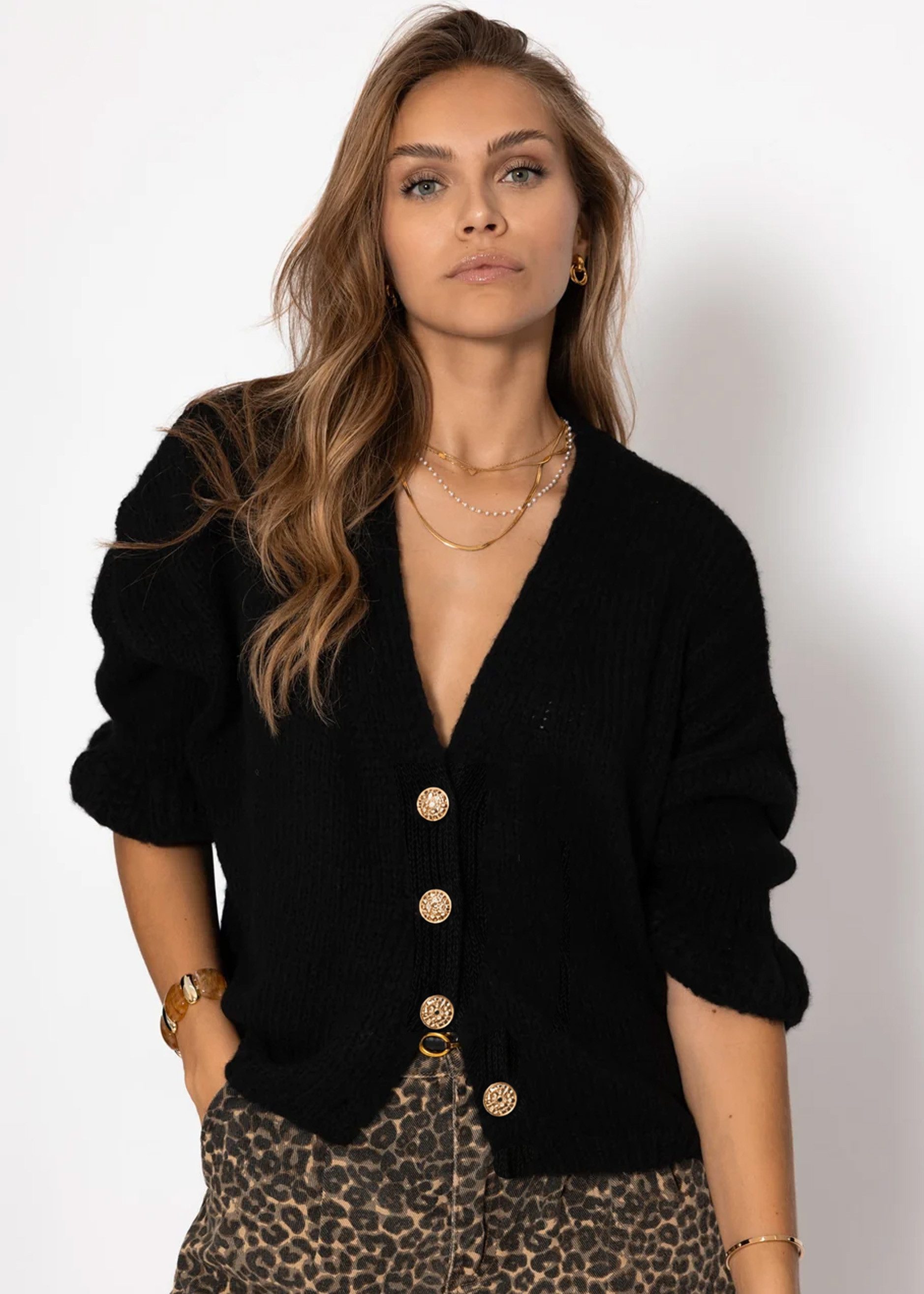 SASSYCLASSY Cardigan Strickjacke mit 3/4 Ärmeln für Damen Locker geschnittener Cardigan aus Strick in Schwarz