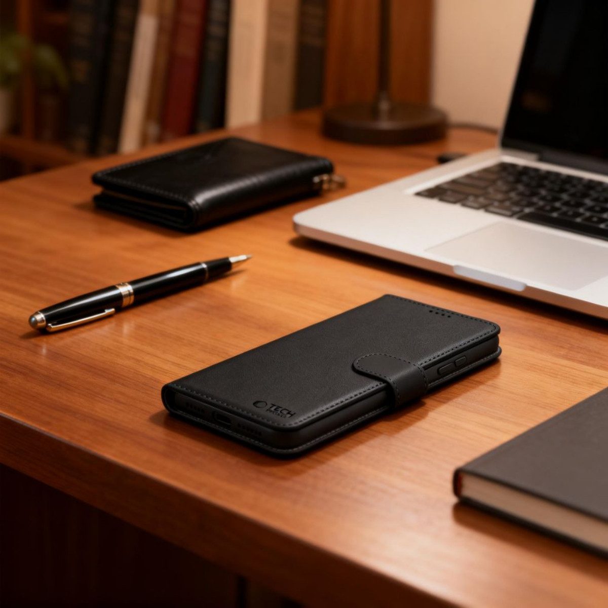 TECH PROTECT Handyhülle Wallet Brieftaschenhülle für Samsung Galaxy S26 - Schwarz Case 6,2 Zoll, Praktische Innenfächer ersetzen im Alltag das Portemonnaie – Bild 4 von 5