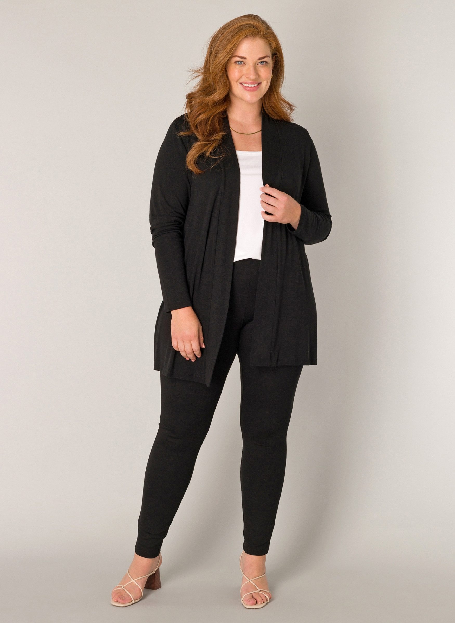 Base Level Strickjacke Ayla