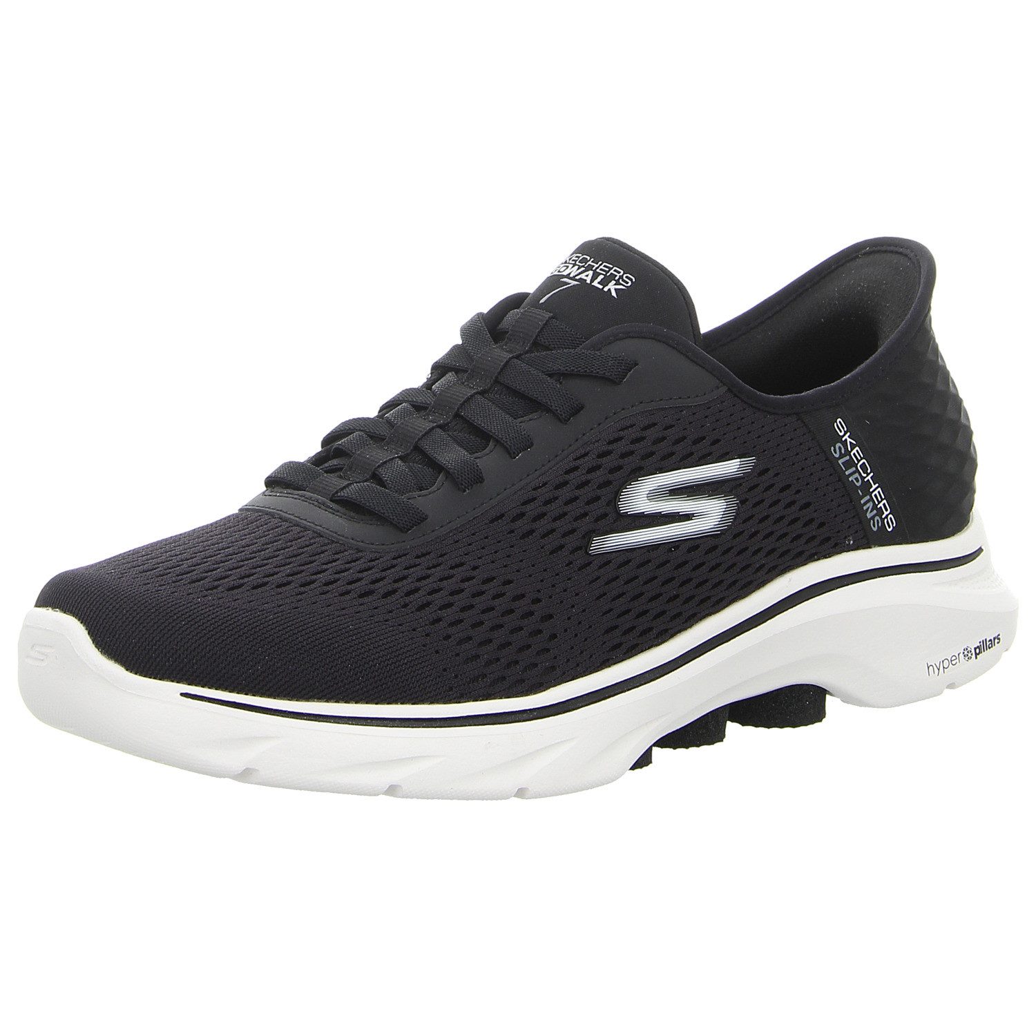 Go Walk 7-Free Hand Sneaker