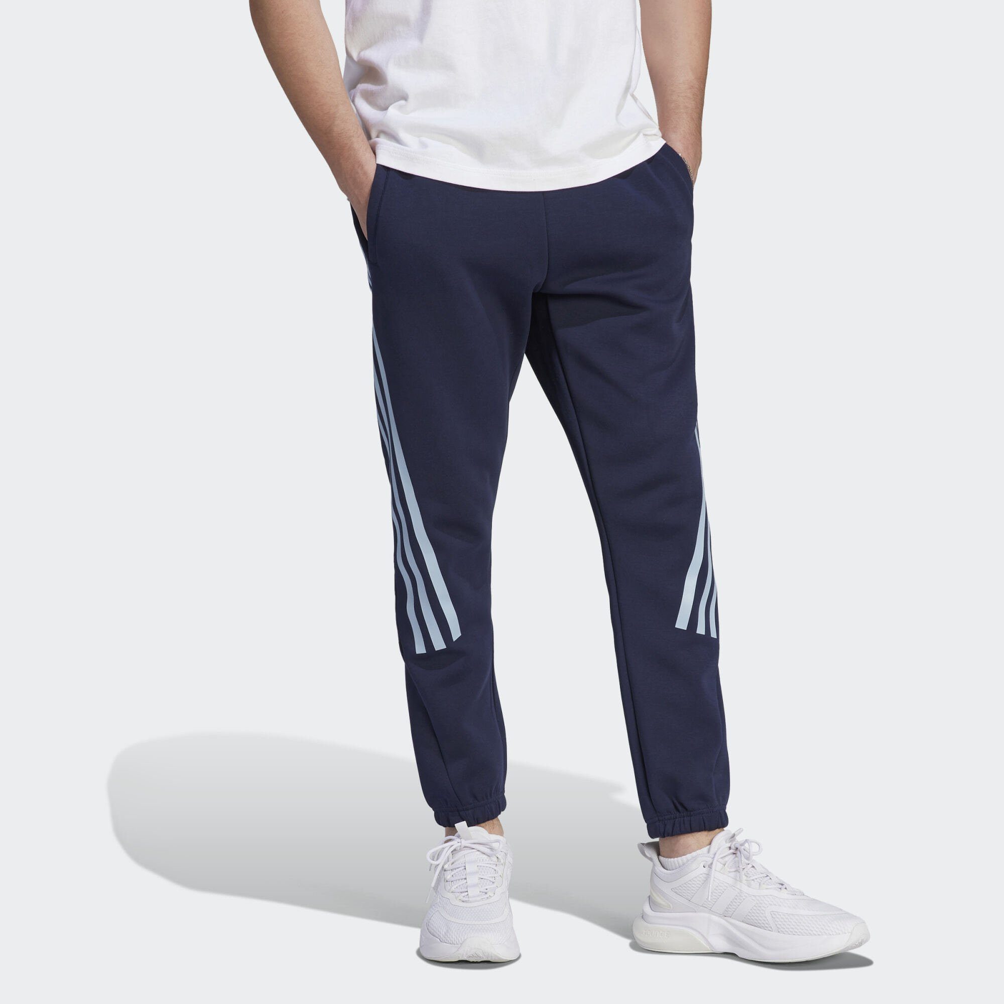 HOSE, 35 Baumwolle Sportswear FUTURE ICONS % 3-STREIFEN recycelter / % (Interlock) Polyester adidas 65 Jogginghose