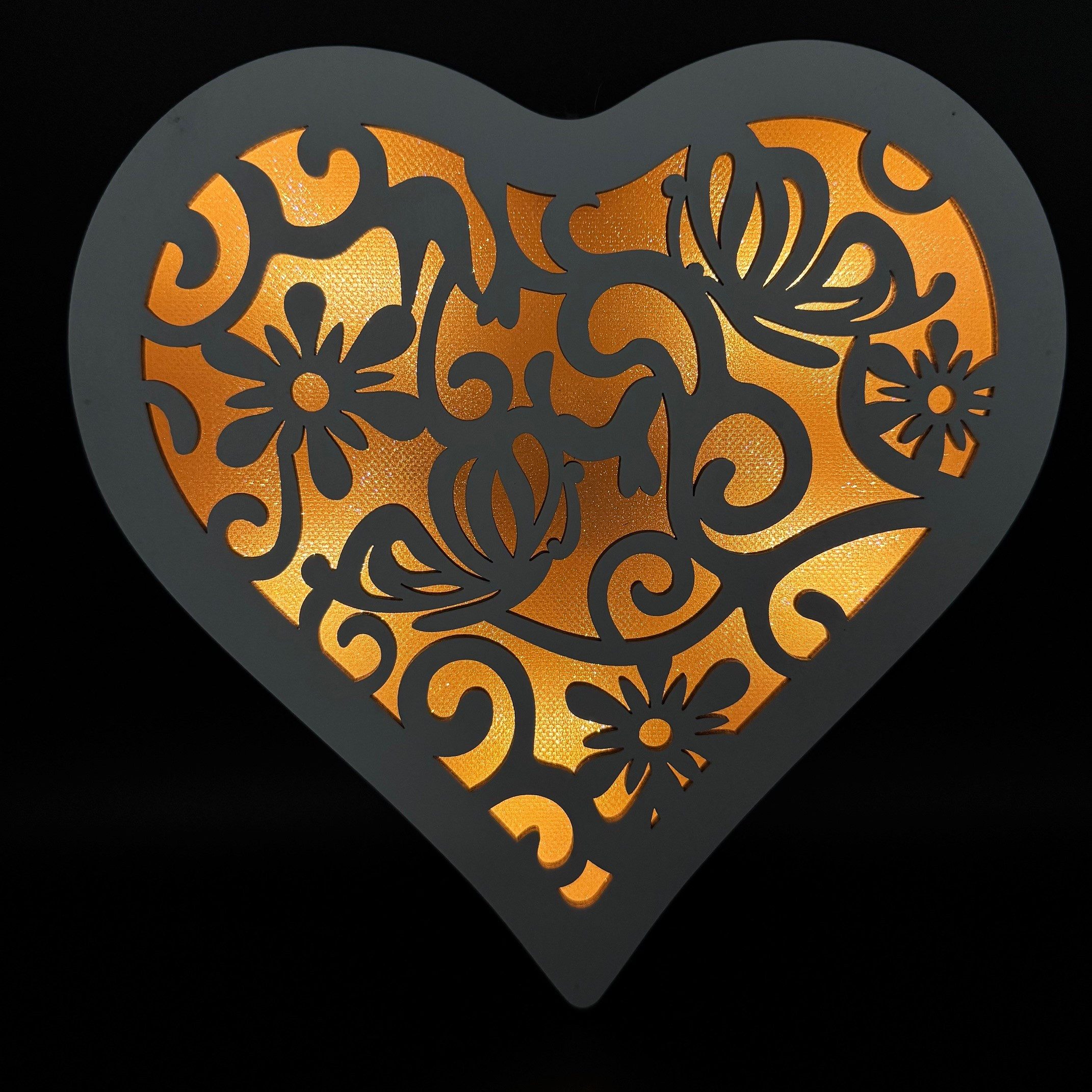 Online-Fuchs Dekofigur 2 Herzen aus Holz mit LED-Hologramm Beleuchtung zum günstig online kaufen