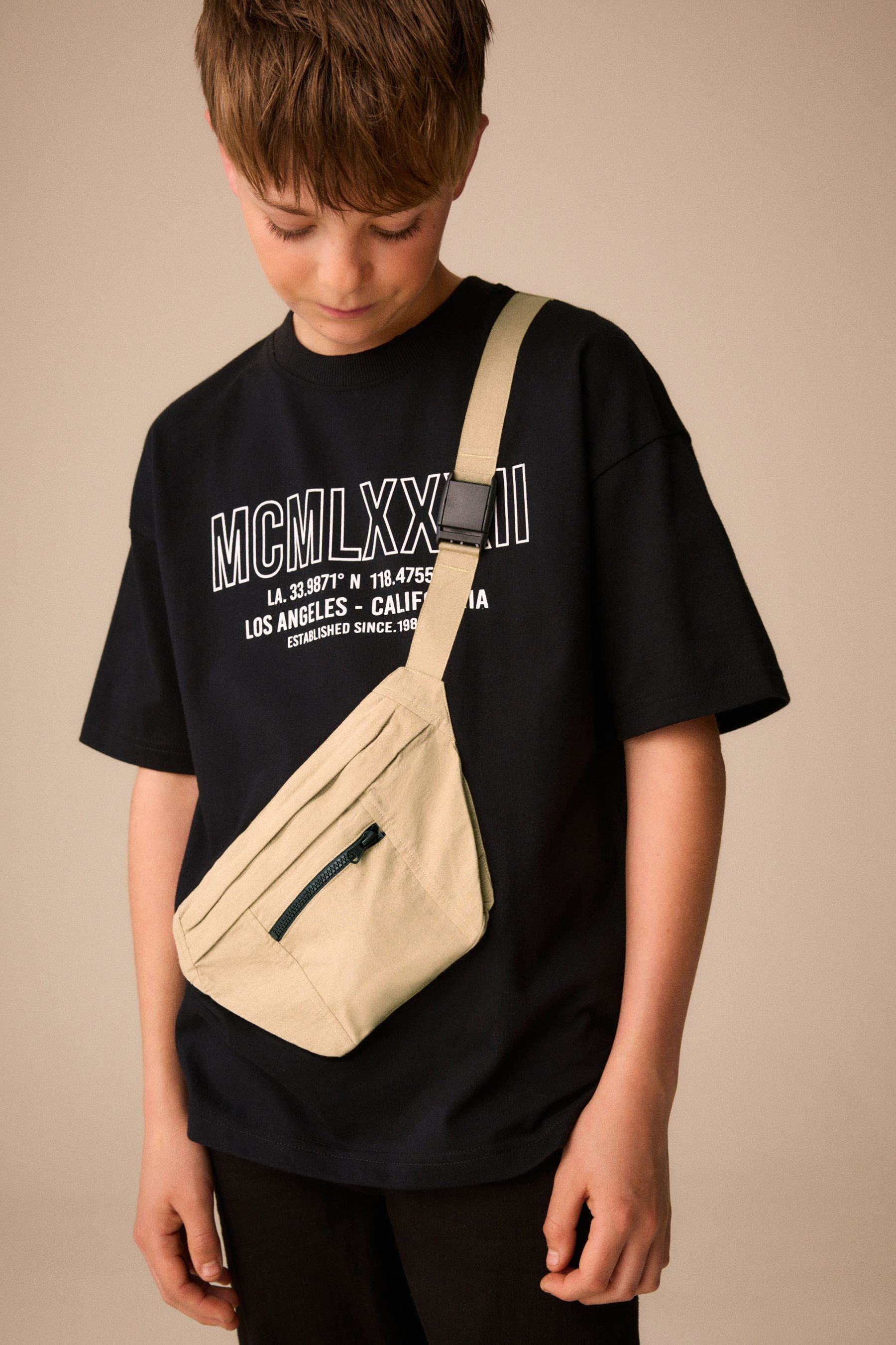 Next T-Shirt Kurzärmliges T-Shirt mit Tasche (1-tlg)