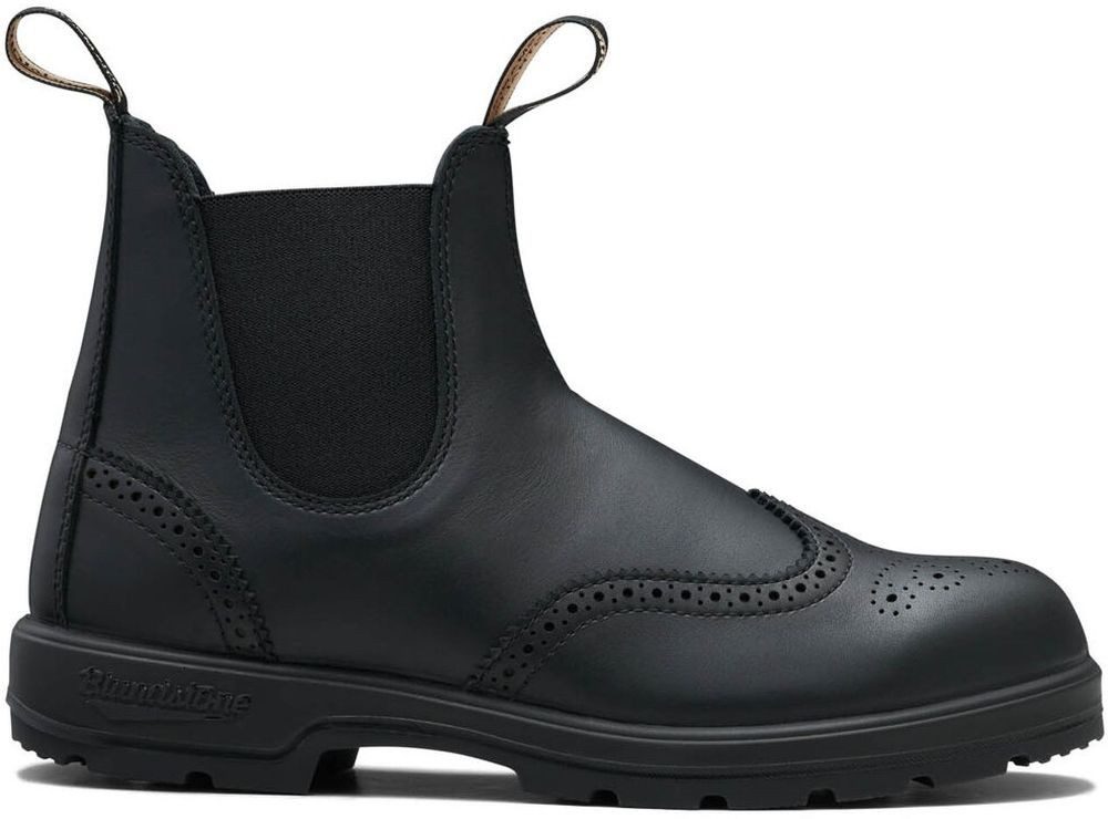 Blundstone #2443 Brogued Black Leather (Classics Series) Stiefel