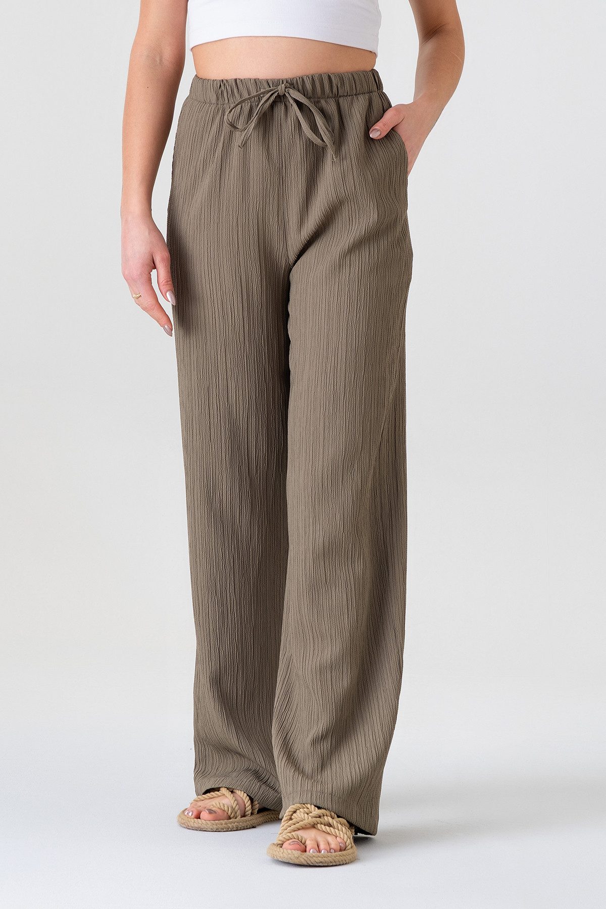 fashionshowcase Palazzohose Damen Sommerhose Crinkle Marlene-Hose mit weitem Bein Weiches & luftiges Material, leicht fallend, mit Crinkle-Struktur