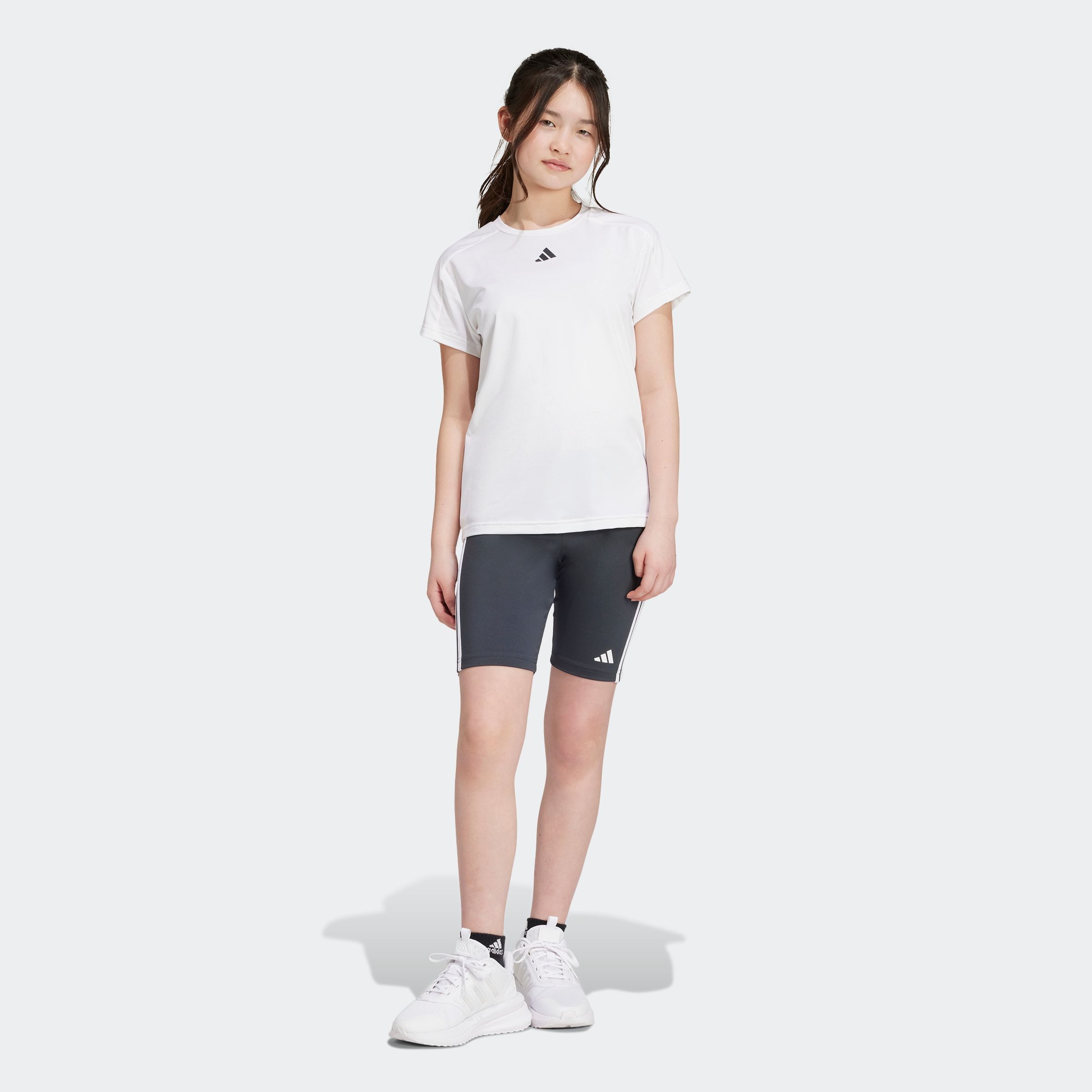 adidas Sportswear T-Shirt & Shorts JG TR-ES 3S TSE