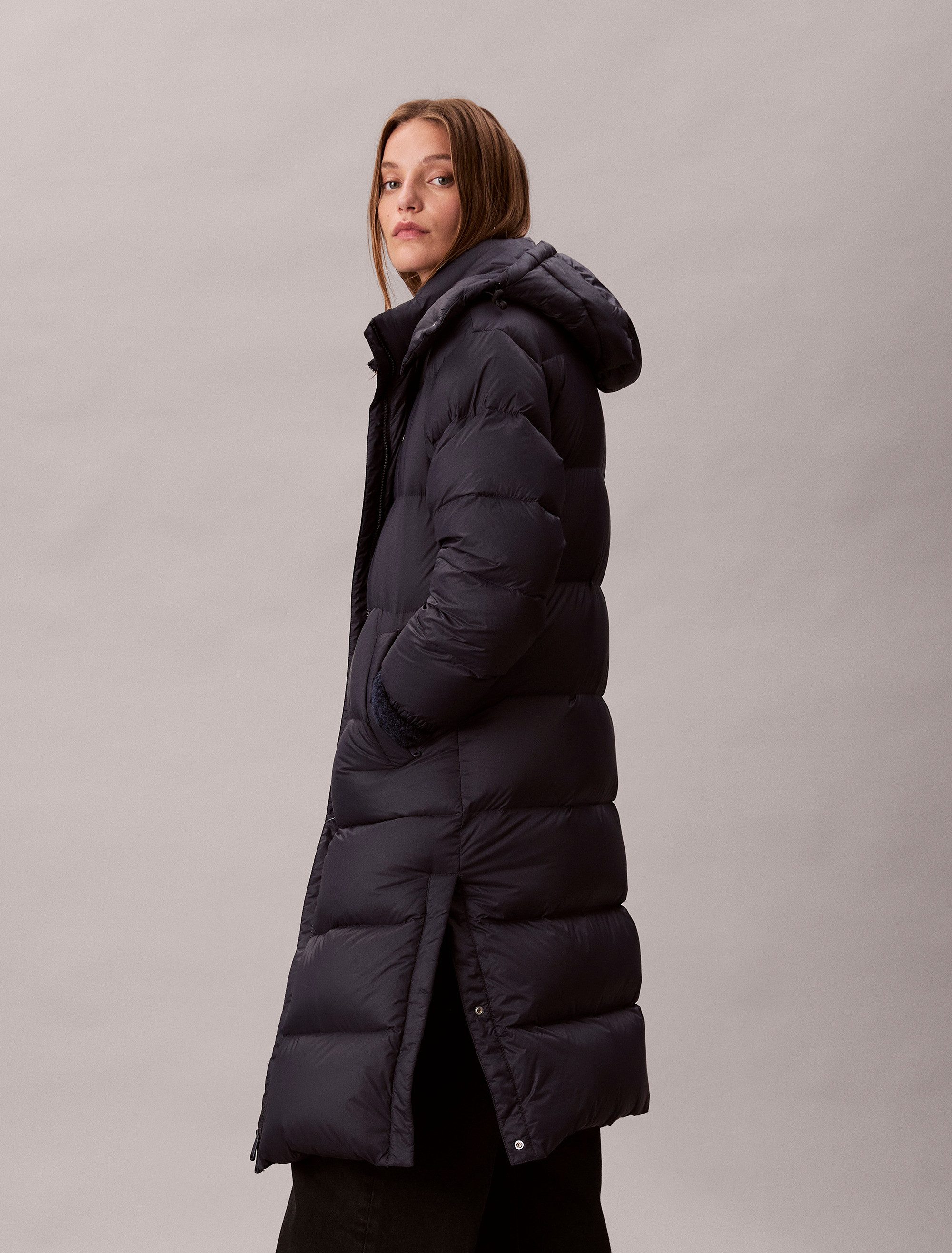 Calvin Klein Jeans Steppmantel ESSENTIAL MIDWEIGHT LONG PUFFER Mit Rundhalsausschnitt, regular fit
