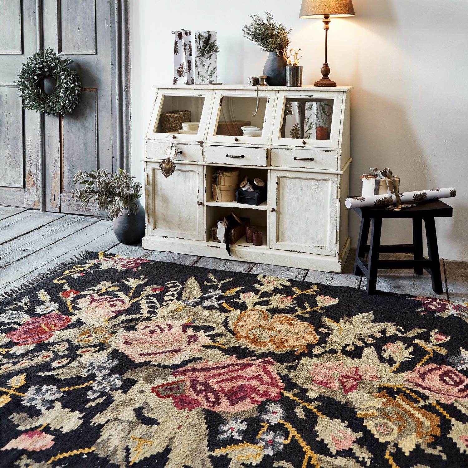 Mirabeau Teppich kunstvoller Teppich Matteo handgewebt mit floralem Rosenmu günstig online kaufen