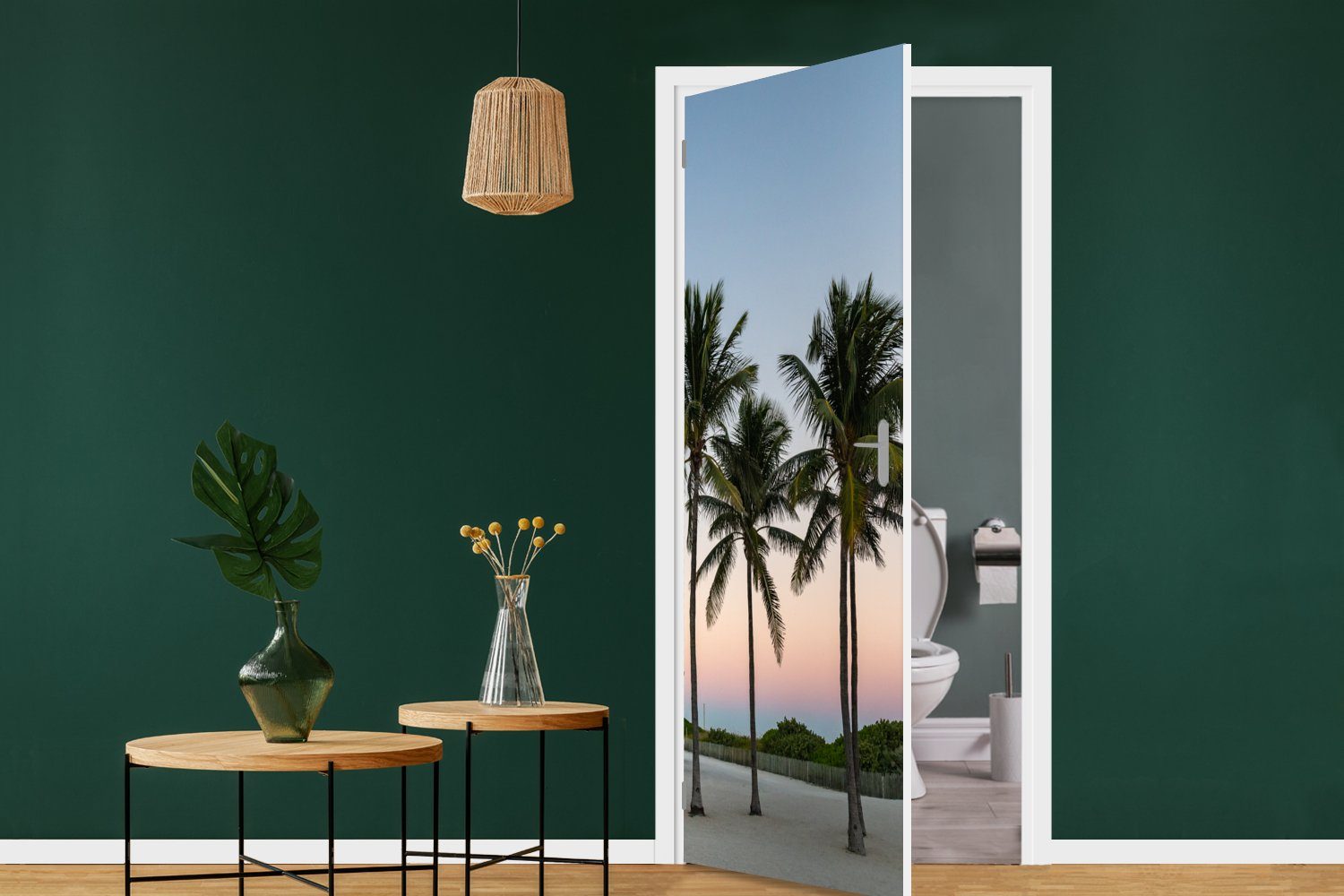 MuchoWow Türtapete Eine Reihe von Tür, bedruckt, für Palmen (1 Matt, Fototapete Türaufkleber, 75x205 einem vor cm St), farbigen Himmel