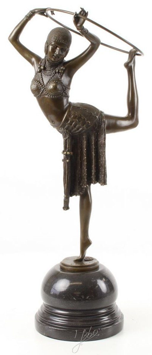 Casa Padrino Dekofigur Bronzefigur Hula Hoop Tänzerin mit Marmorsockel Bronze / Schwarz 16,4 x 21,1 x H. 51,2 cm - Luxus Deko