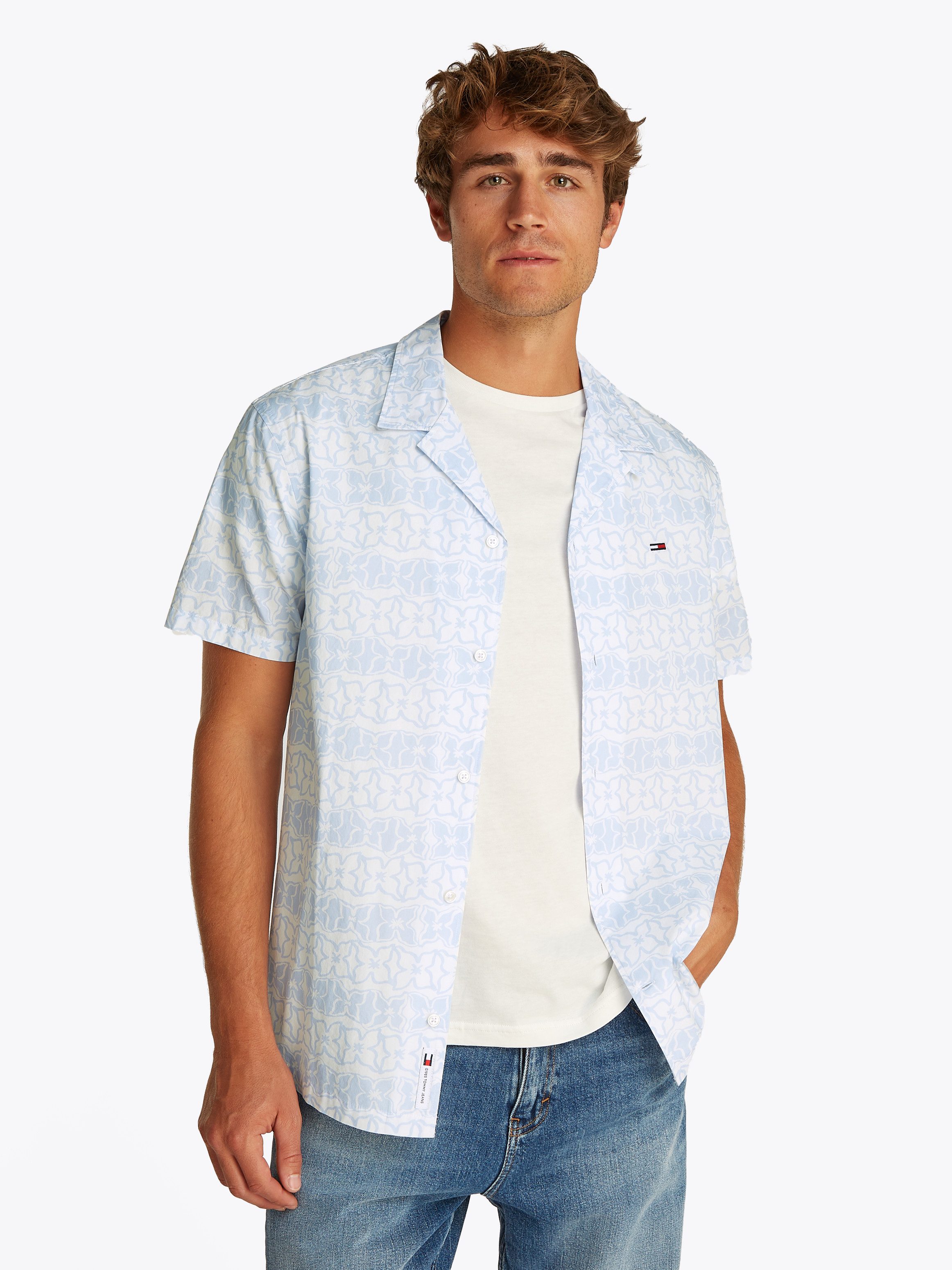 Tommy Jeans Kurzarmhemd TJM REG AOP SS SHIRT EXT mit sommerlichen Print günstig online kaufen