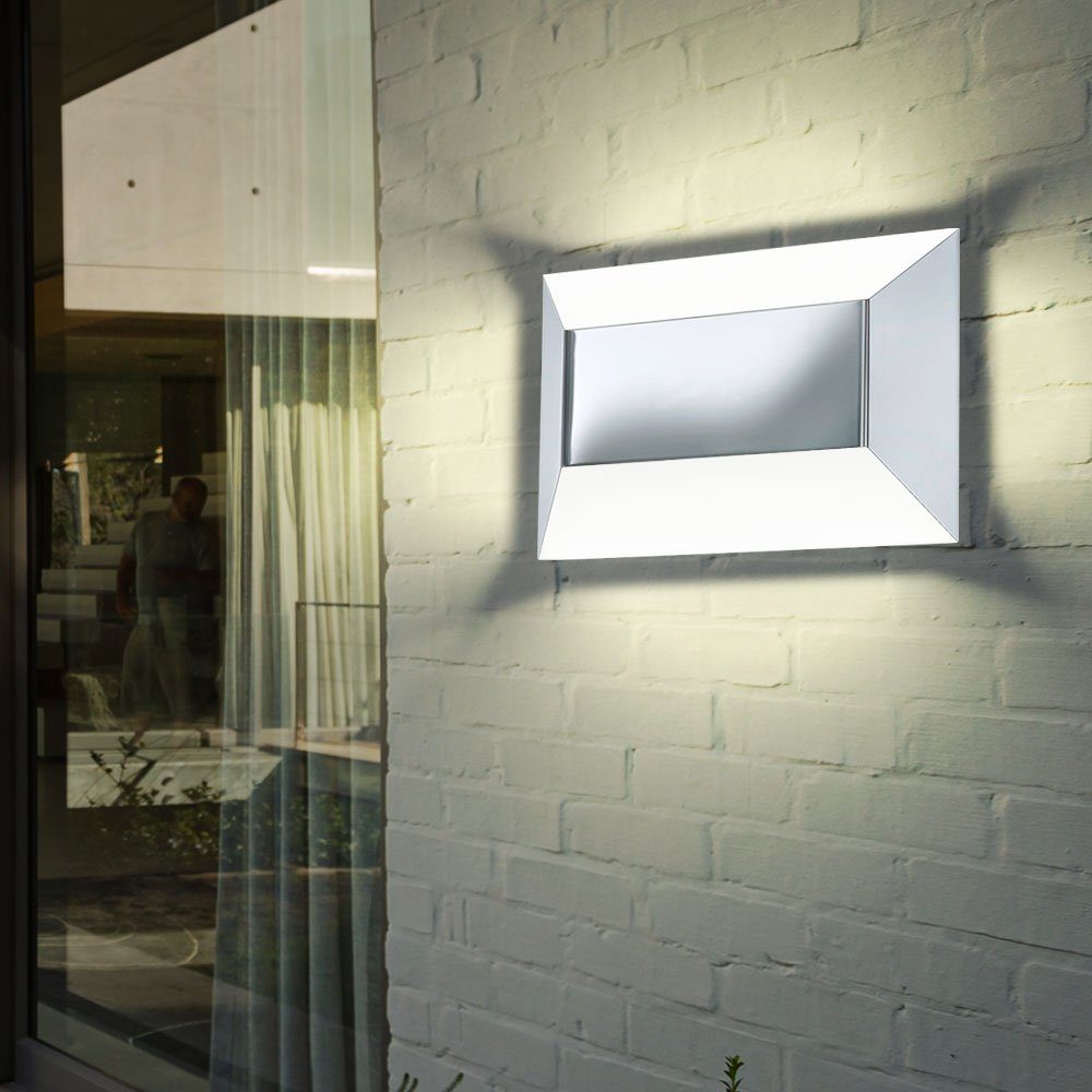 EGLO Außen-Wandleuchte, Leuchtmittel inklusive, Warmweiß, Wand LED Garage Leuchte IP44 Chrom Außen Haus Weg Beleuchtung Lampe