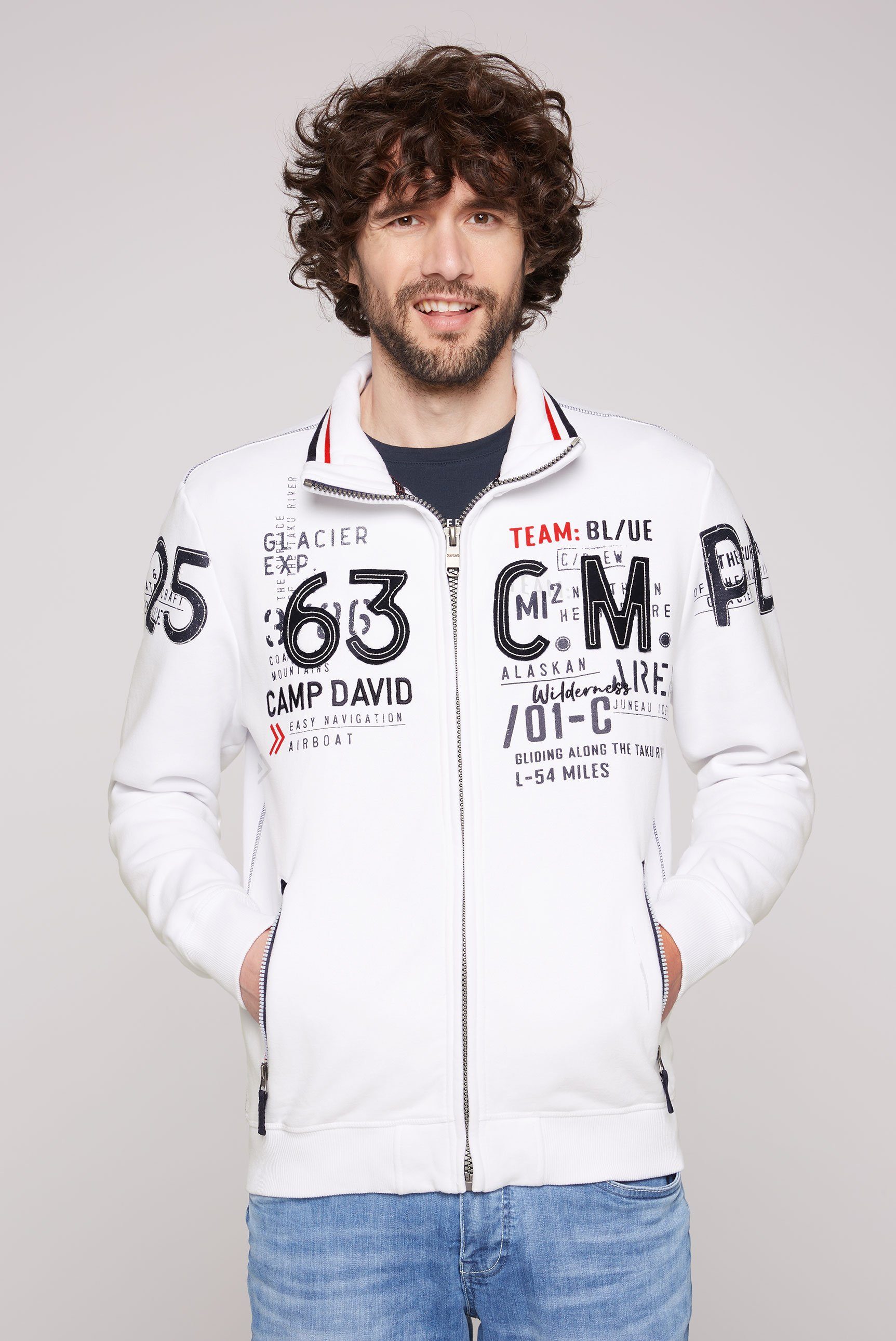 CAMP DAVID Hoodie mit Label Applikationen Stehkragen mit