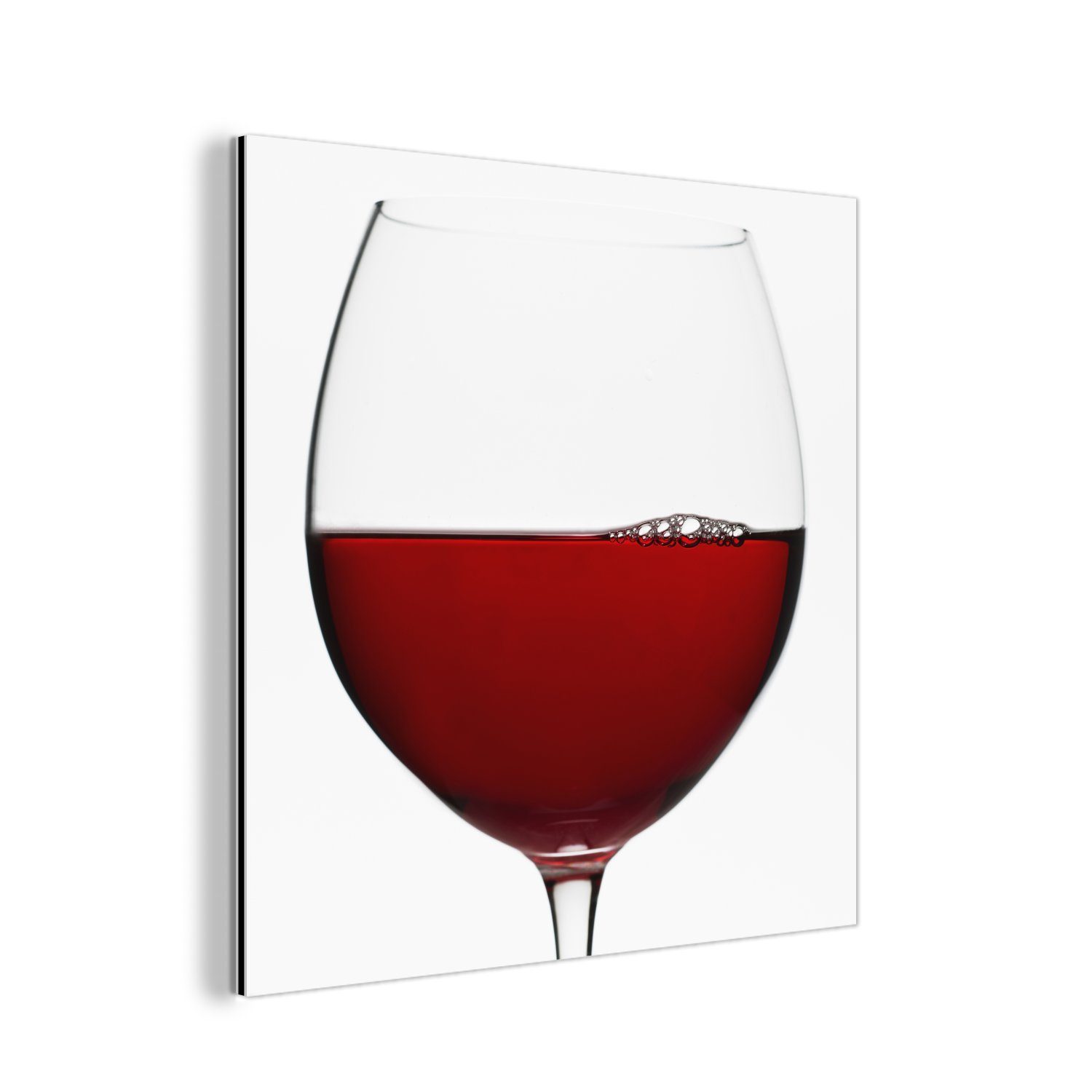 MuchoWow Metallbild Nahaufnahme eines magischen Glases Rotwein, (1 St), Alu-Dibond-Druck, Gemälde aus Metall, Aluminium deko