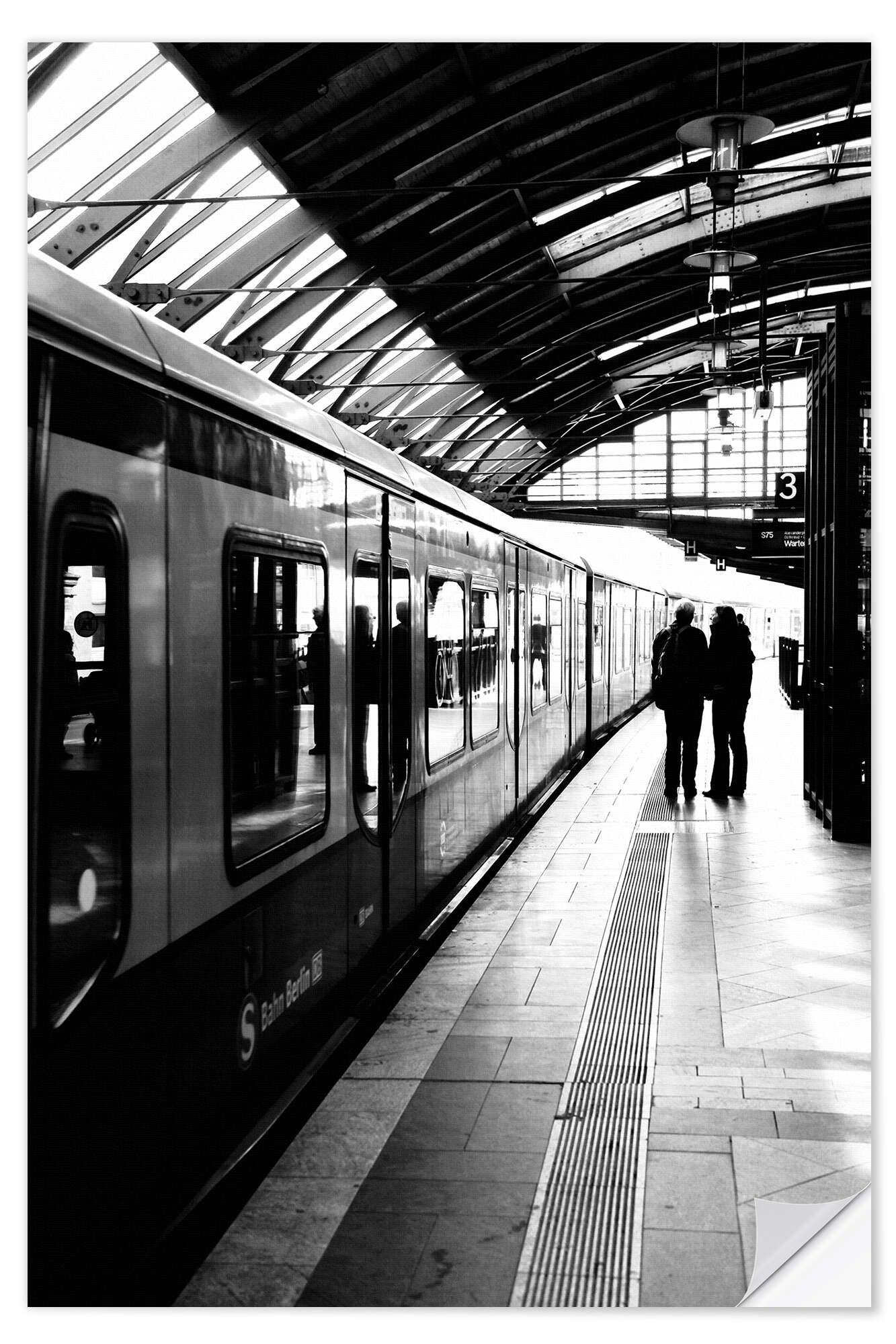 Posterlounge Wandfolie Falko Follert, S-Bahn Berlin Schwarz Weiß Foto, Wohnzimmer Loft & Industrial Fotografie