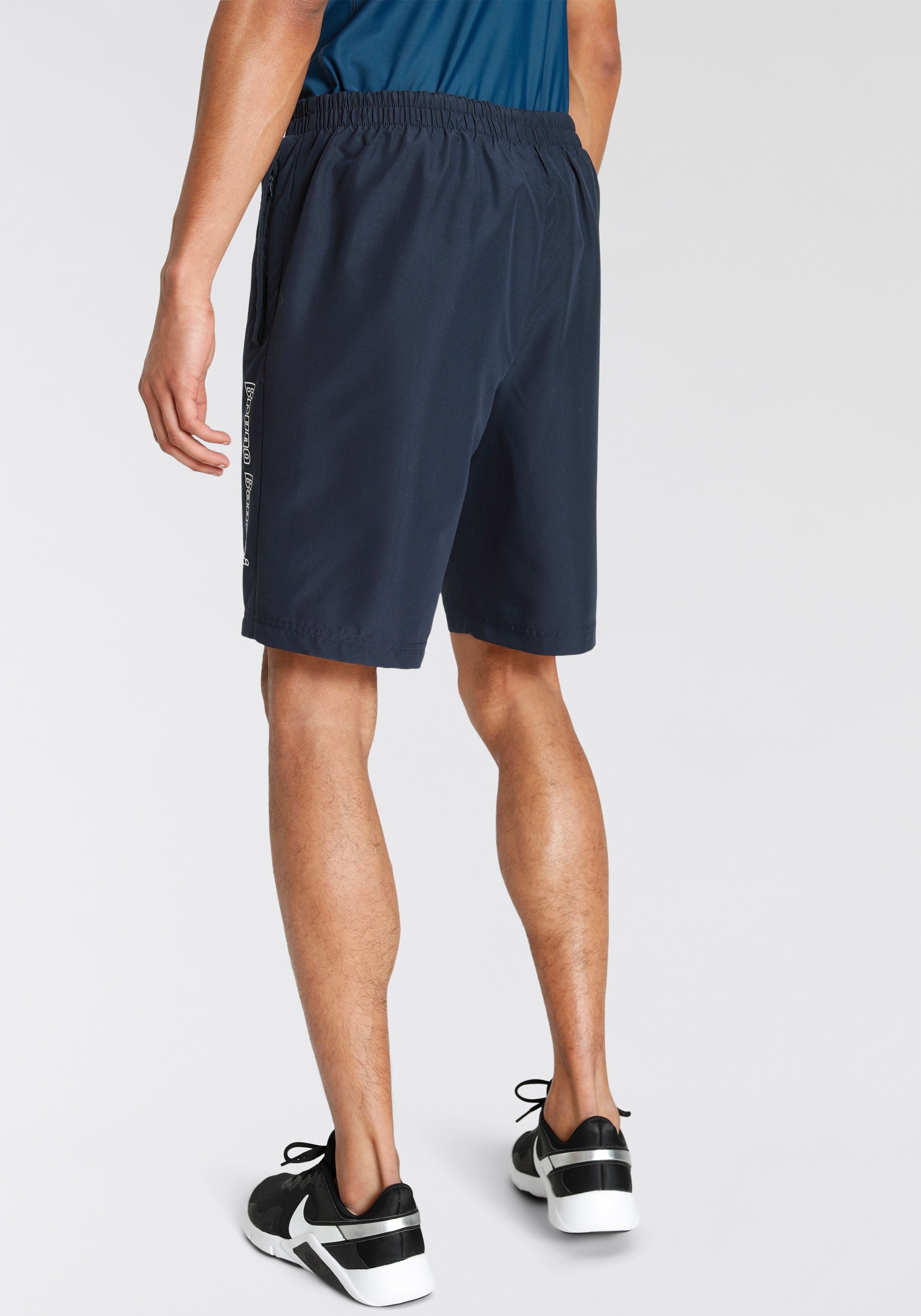 Material Bruno Navy recyceltem Funktionsshorts aus Banani