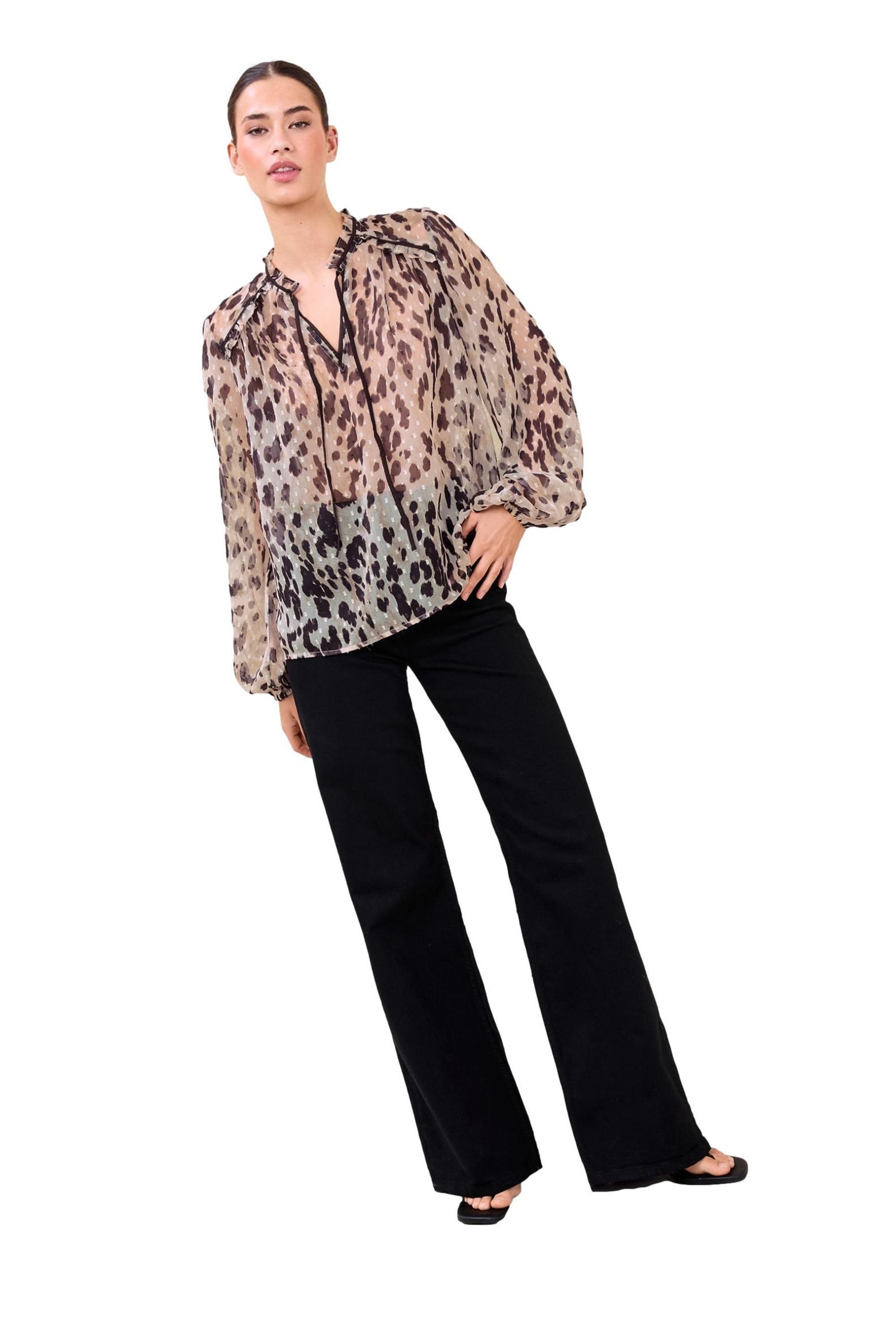 Langarmbluse Lipsy Bluse mit Ausbrenner-Design, Regular